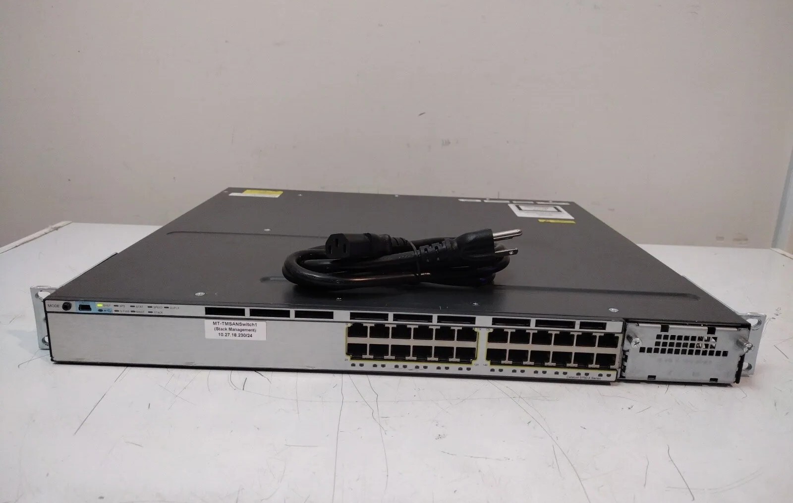 Cisco Catalyst 3750X 24-Port Ethernet Switch WS-C3750X-24T-S wth C3KX-PWR-350WAC