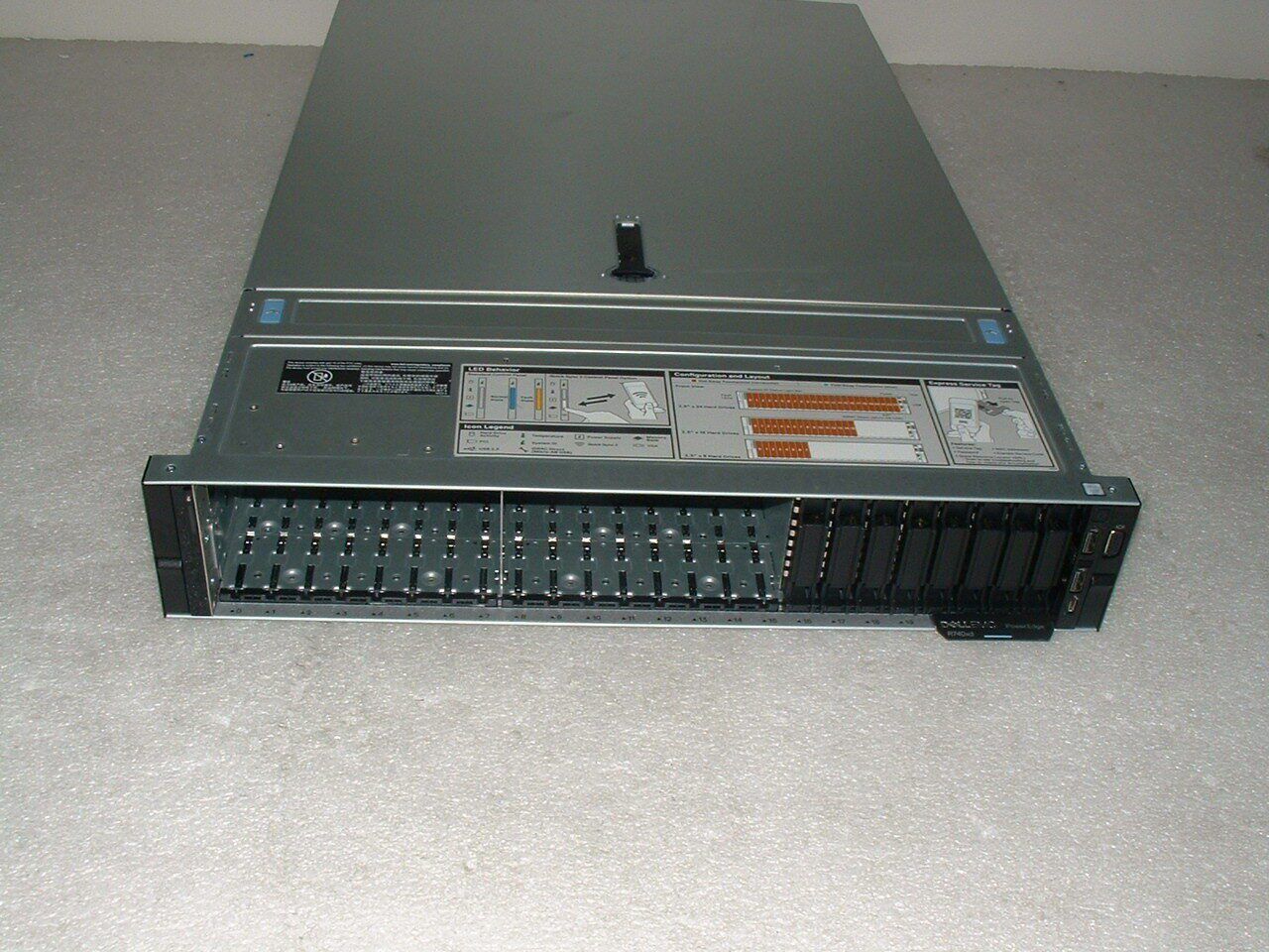 Dell PowerEdge R740xd 2U Server 28x 2.5\