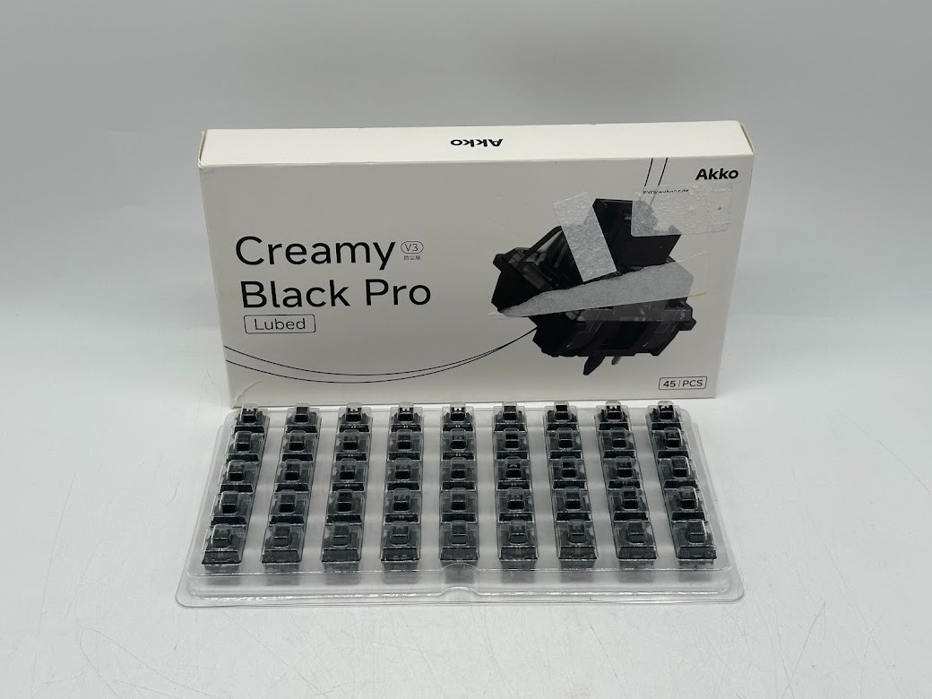 Akko V3 Cream Black Pro Switch
