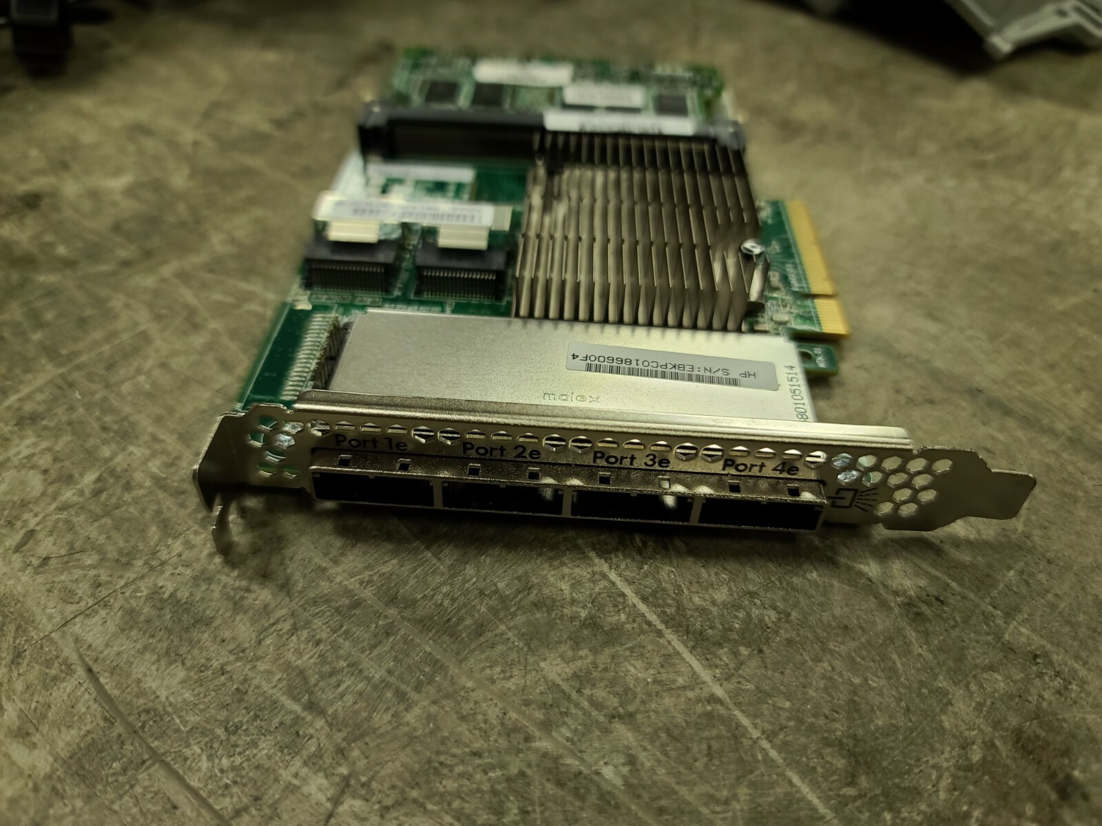 HP 615415-002 Smart Array P822 Pcie 3.0 X8 Sas By Sata Raid Controller Card