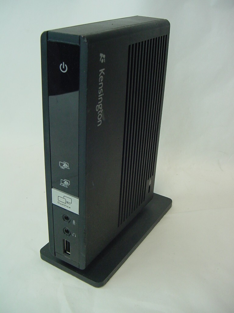 KENSINGTON UNIVERSAL NOTEBOOK DOCKING STATION WITH VGA/DVI AND ETHERNET M00165