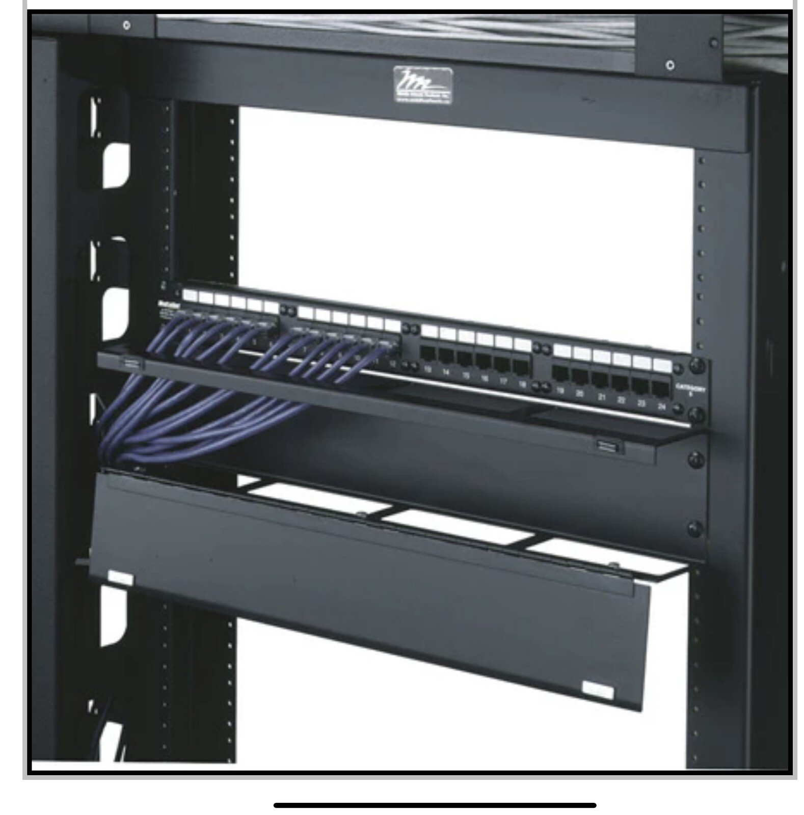 Middle Atlantic HHCM-2 2SP Hinged Horizontal Cable Management
