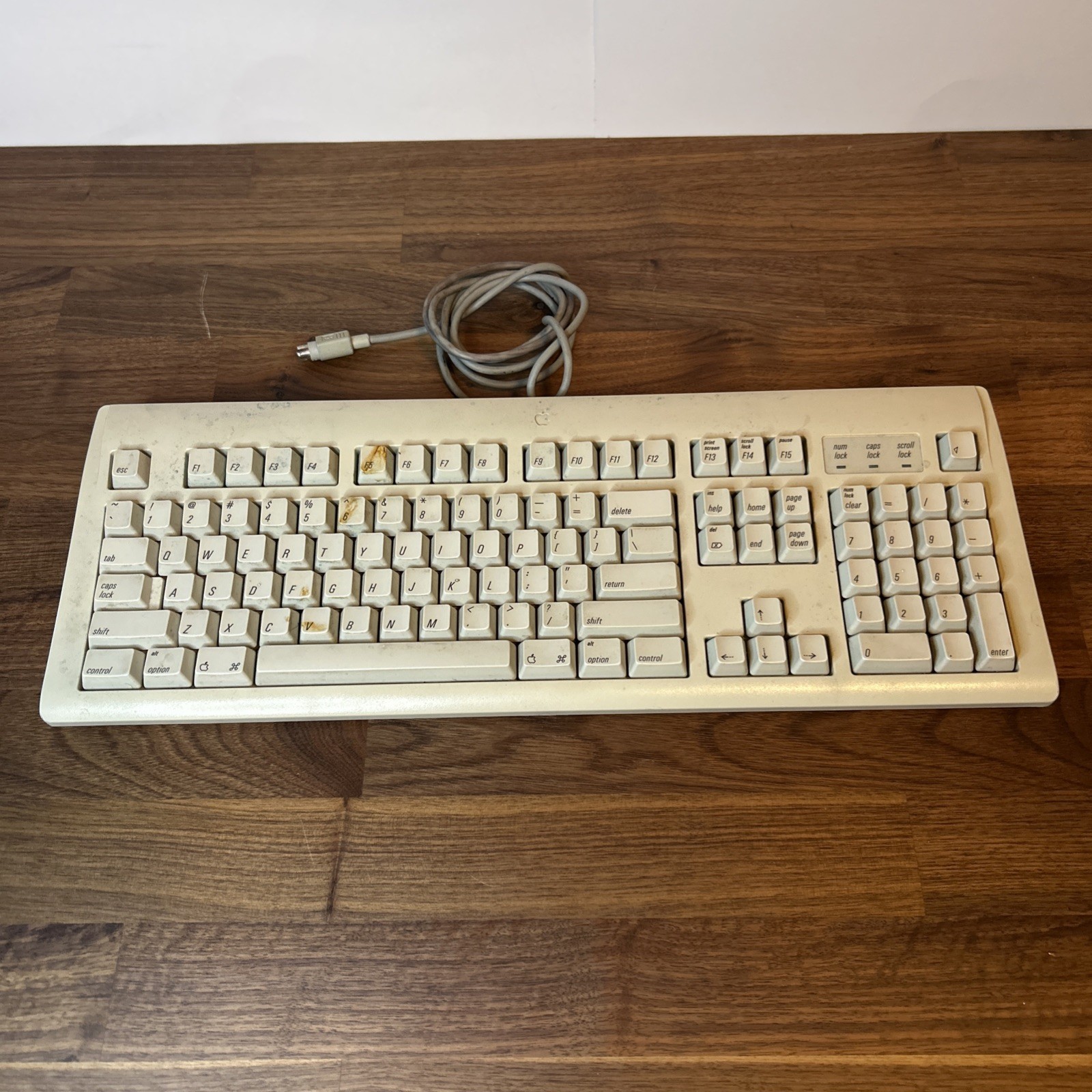 Vintage Apple AppleDesign Keyboard Model M2980 (ADB Cable) – Untested