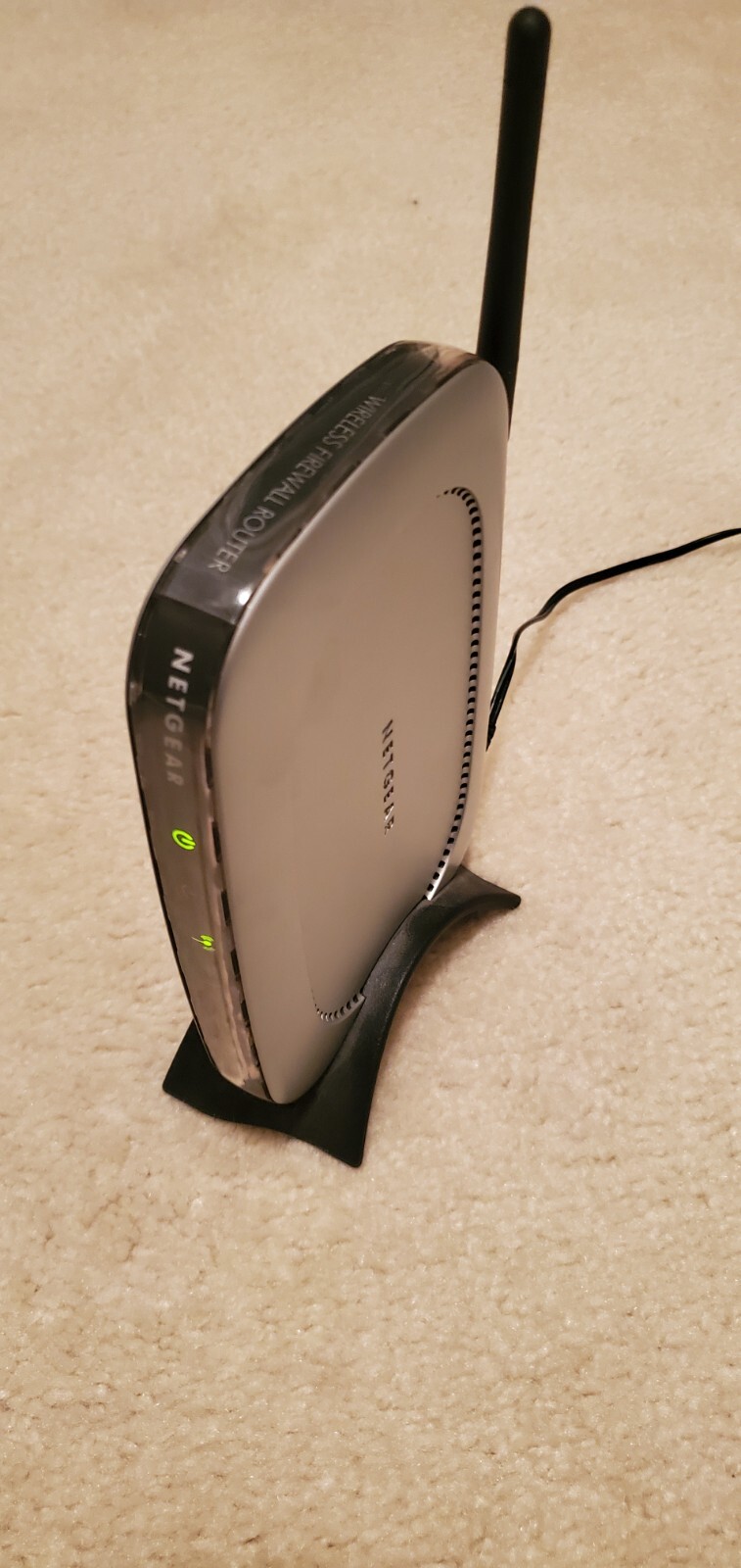 NETGEAR WGT624 v2 4-Port 108 Mbps Wireless Firewall Router