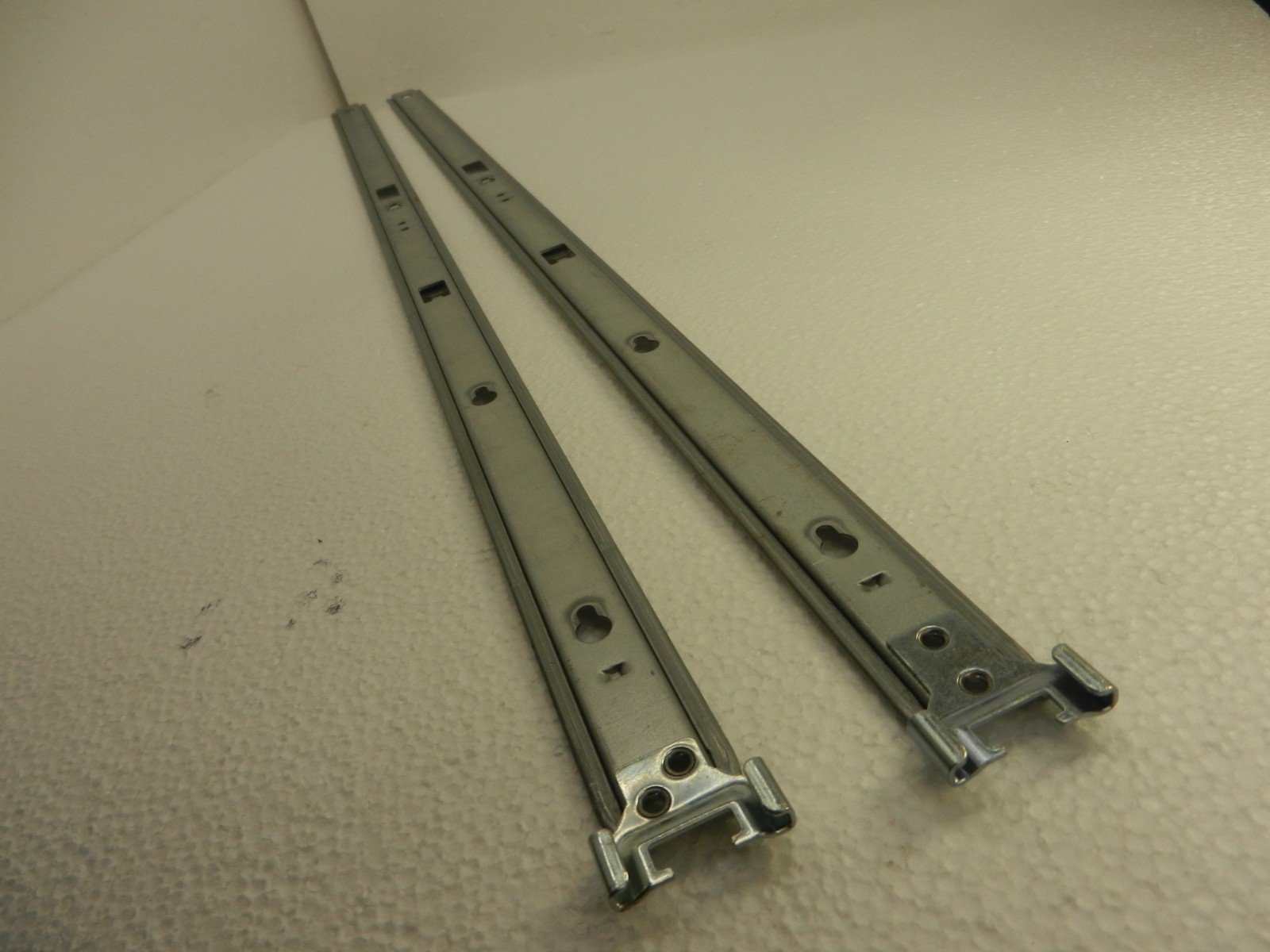 HP Proliant DL360 DL360p G8 G9 714515-001 714515-002 Rack Mount Inner Rails Only