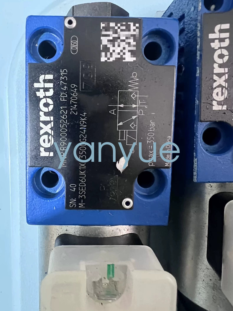 1PCS REXROTH R900052621 M-3SED6UK1X/350CG24N9K4 solenoid valve new  FedEx or DHL