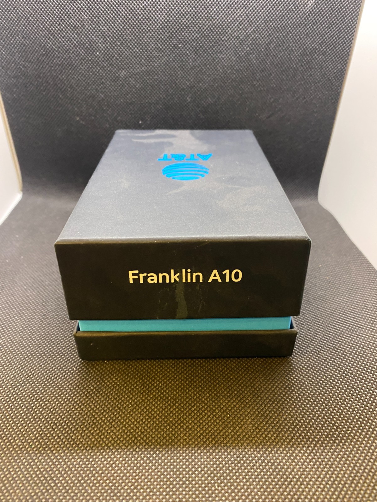 Franklin A10 | Removable 3000 mAh Battery | 1.3" Display | Qualcomm® MDM9207-0