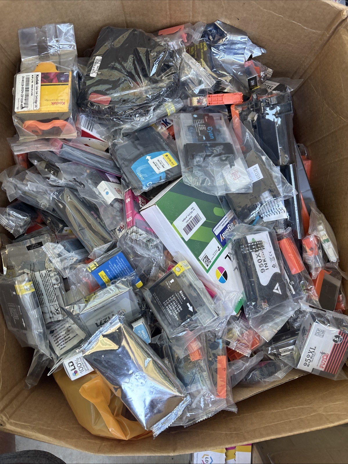 400  Ink Cartridges 3rd Party Unbanded Open Box Loose