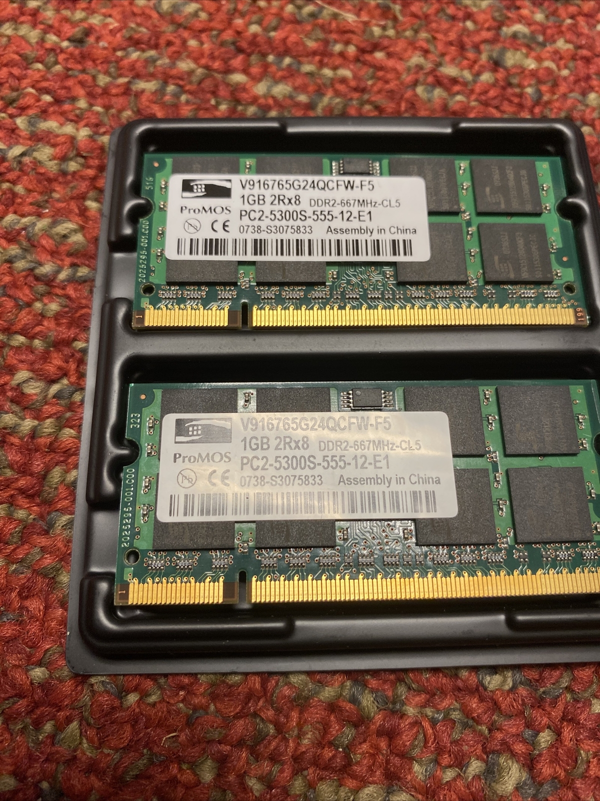 2x V916765G24QCFW-F5 GENUINE PROMOS LAPTOP MEMORY DDR2 1G PC2-5300S