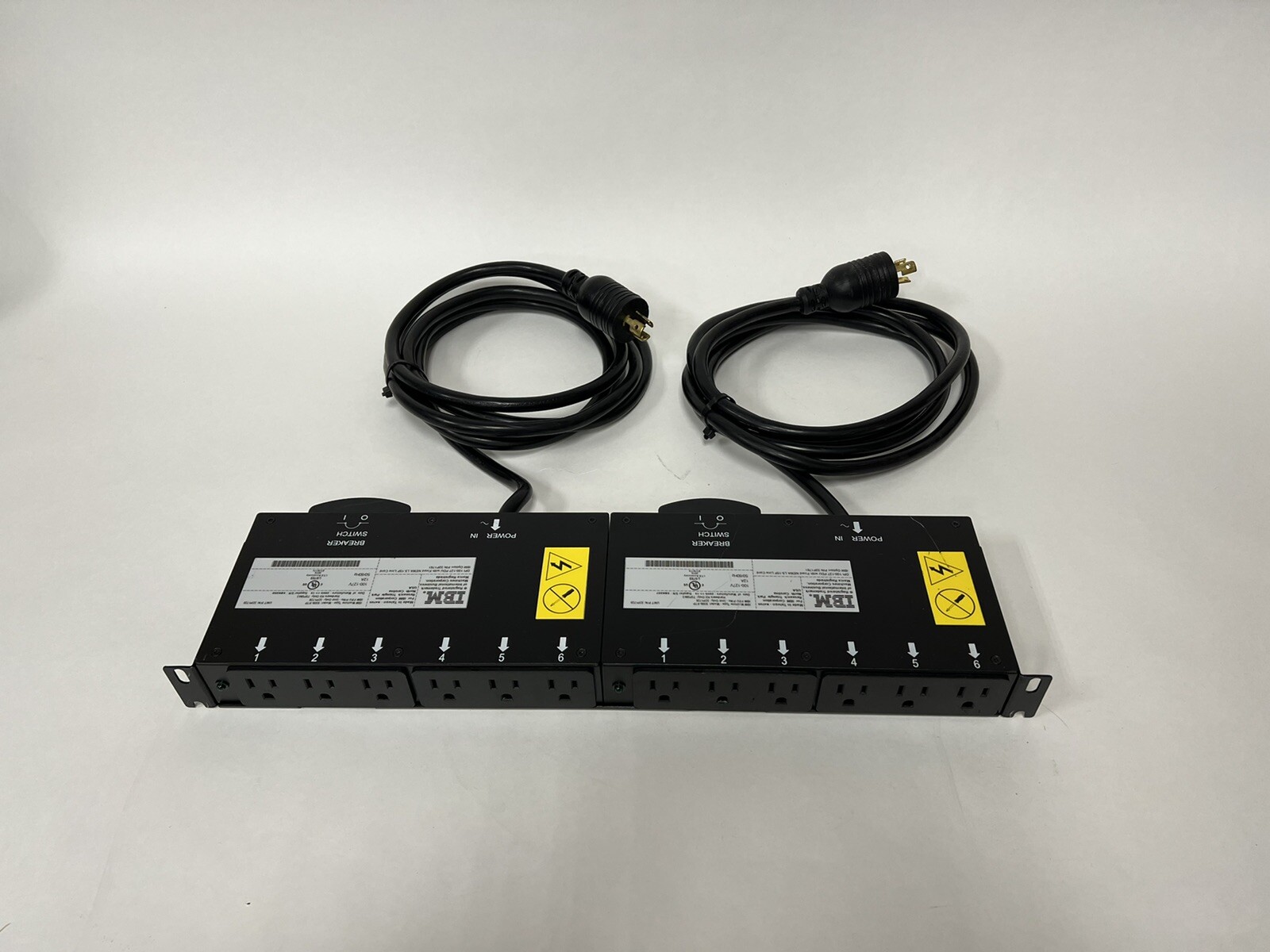 32P1761 I Open Box IBM DPI 100-127V NEMA Rack PDU L5-15P Line Cord