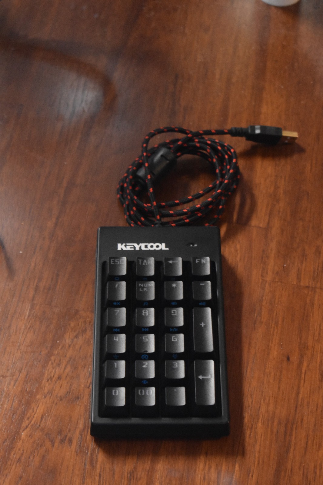 KEYCOOL USB Numeric KeyPad | Red Backlight | USB 2.0 Hub. | Numpad | Number Pad