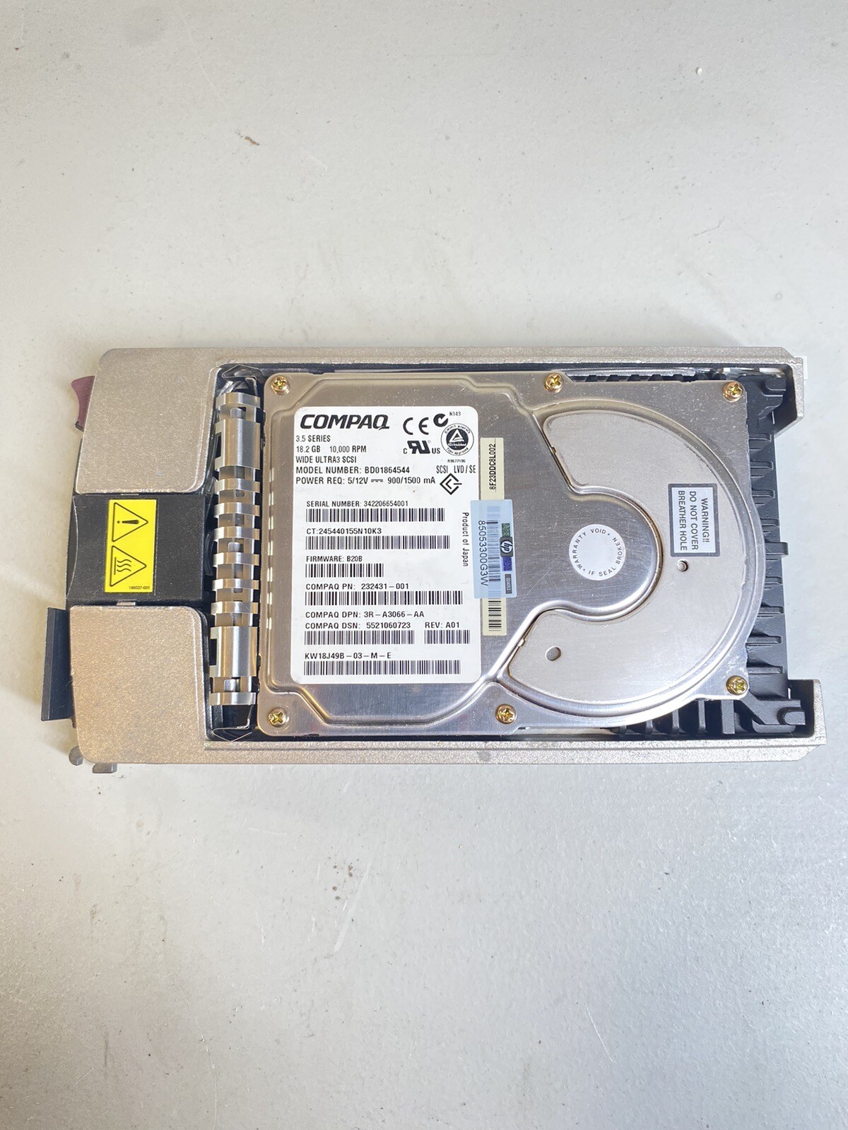 Compaq BD01864544 232431-001 18.2GB 10K RPM Wide Ultra3 SCSI Hard Drive w/Caddy