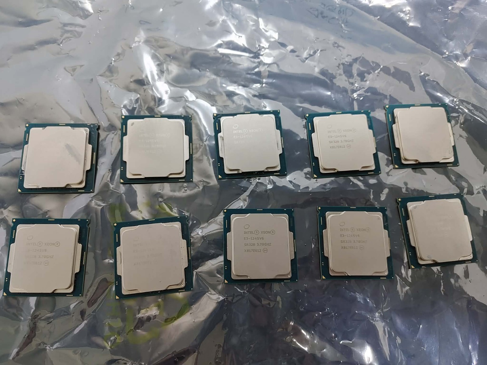Lot of 10 Intel Xeon E3-1245V6 LGA1151 4-Core 8MB 3.70GHz SR32B CPU Processors