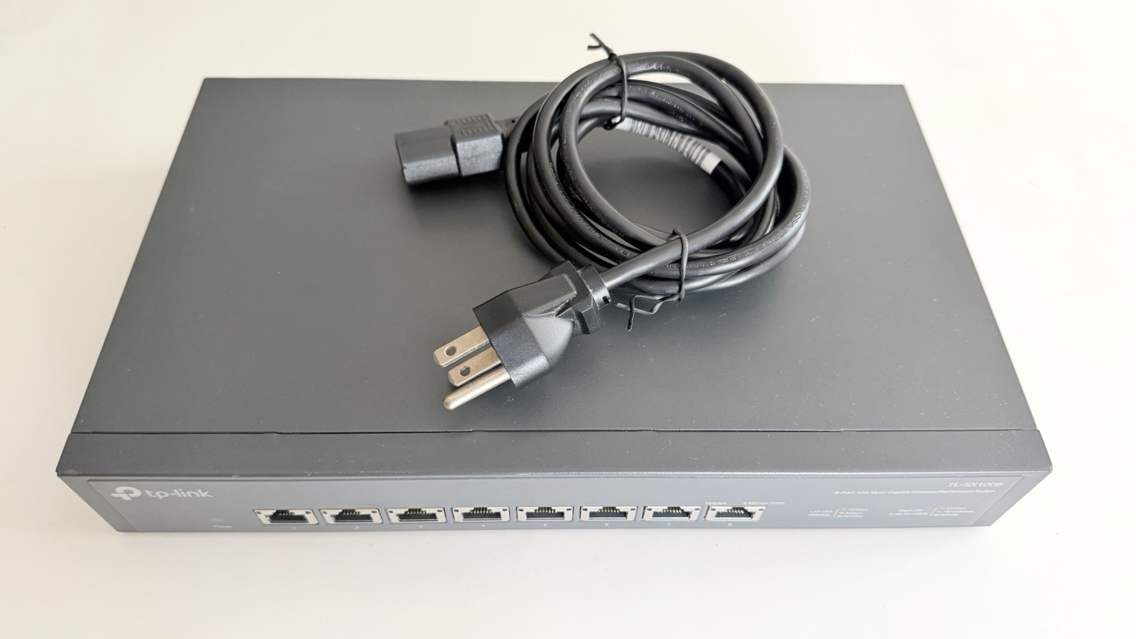 TP-Link TL-SX1008 8-Port 10G Multi-Gigabit Ethernet Switch w/cable.. for Parts