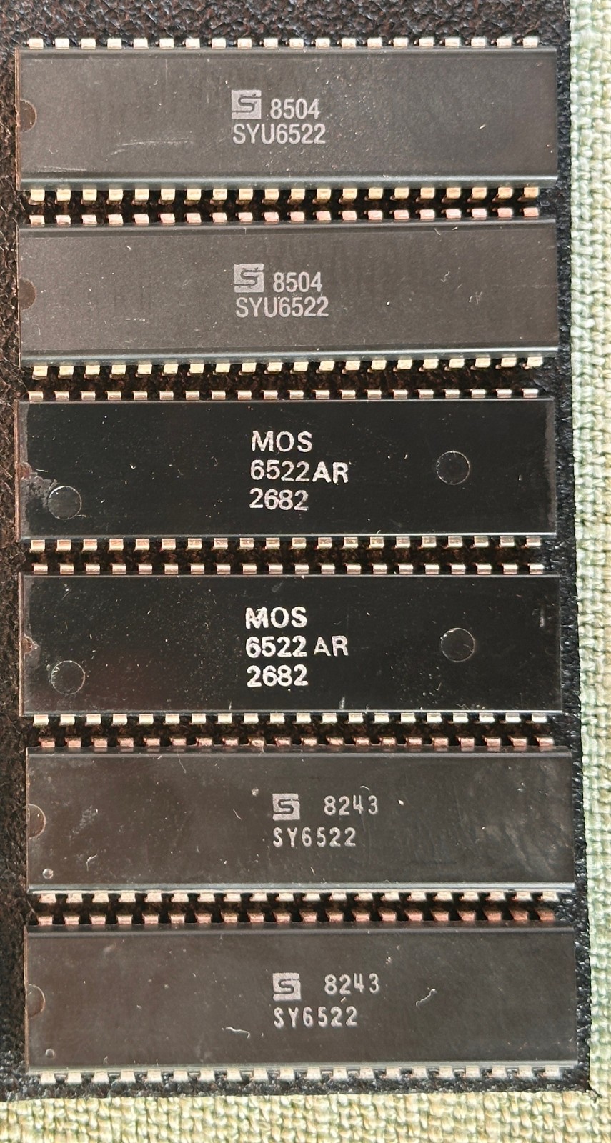 6522 1x MOS Chip For Commodore VIC / VC 20 With 1541 Floppy Drive