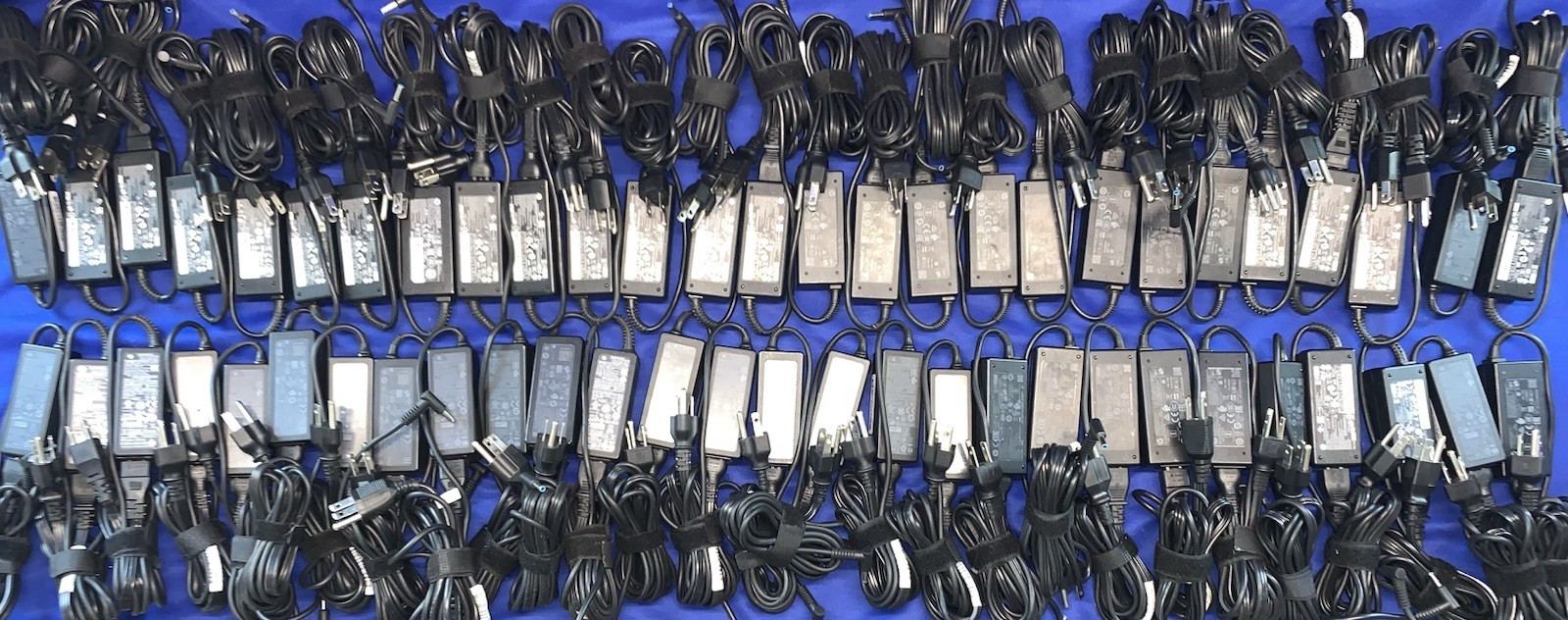 Genuine HP 45W For EliteBook ProBook Laptop Charger Adapter Blue Tip - Lot of 55