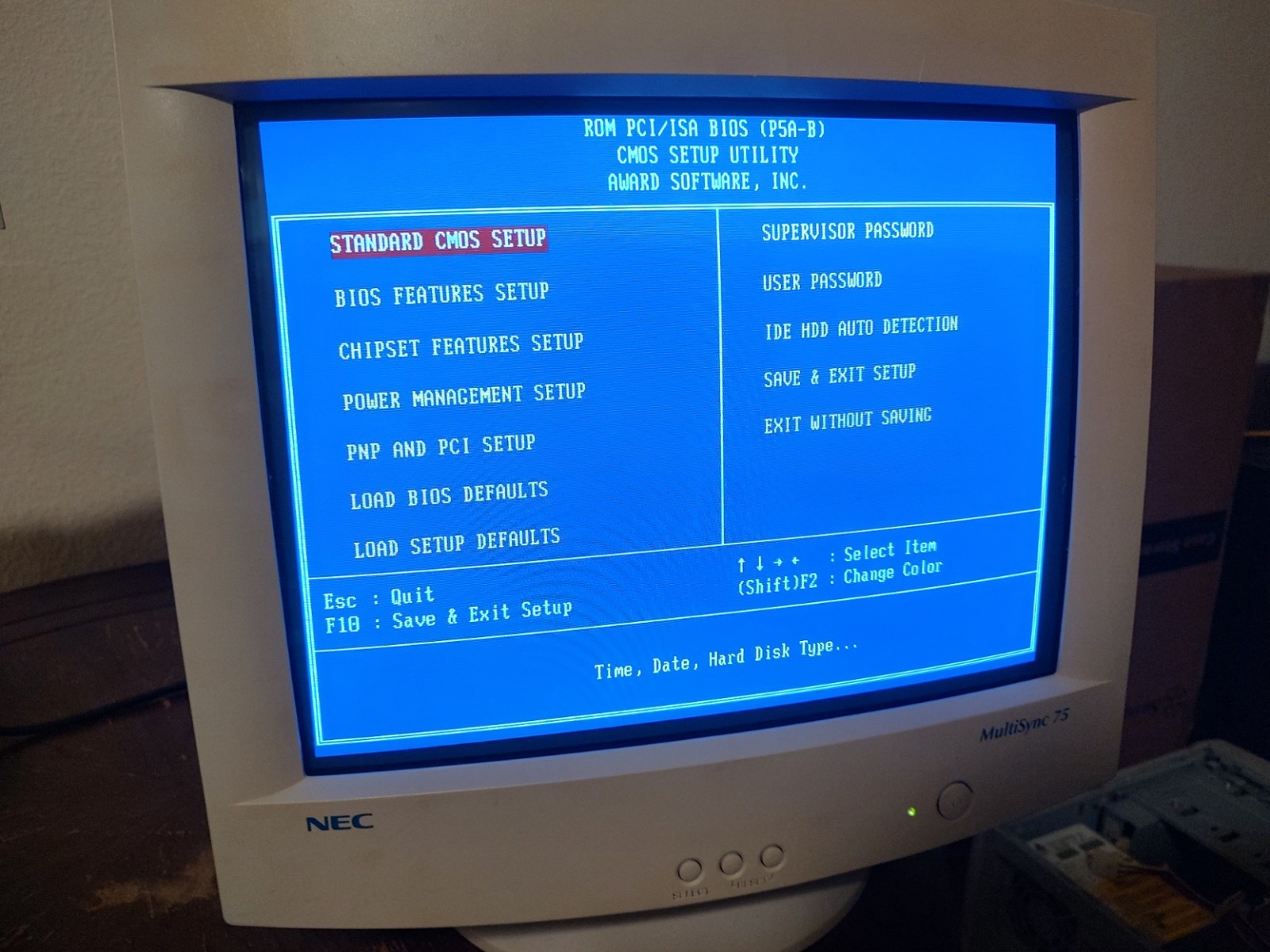 Vintage NEC MultiSync 75  VGA Display 17" CRT Computer Monitor 1280x1024 60Hz