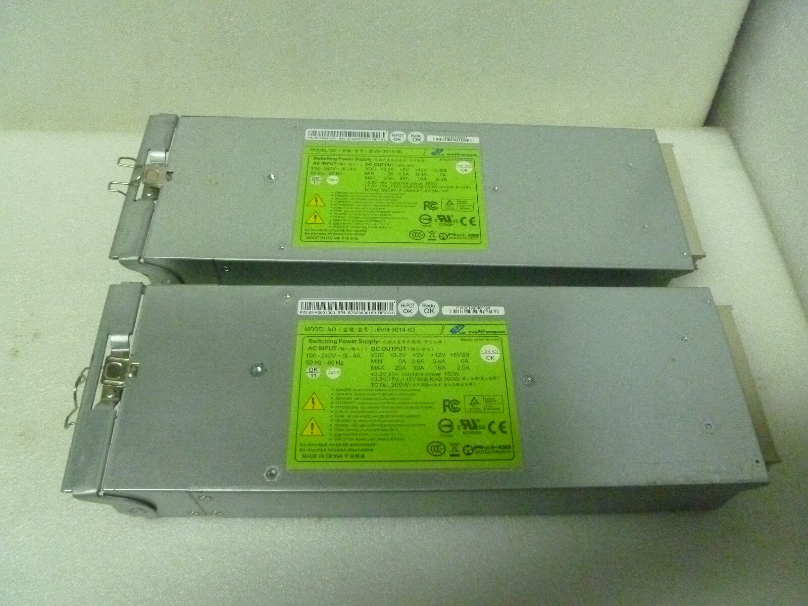 PAIR OF FSP GROUP Promise VTrak M310i EVM-3014-00  300W POWER SUPPLY
