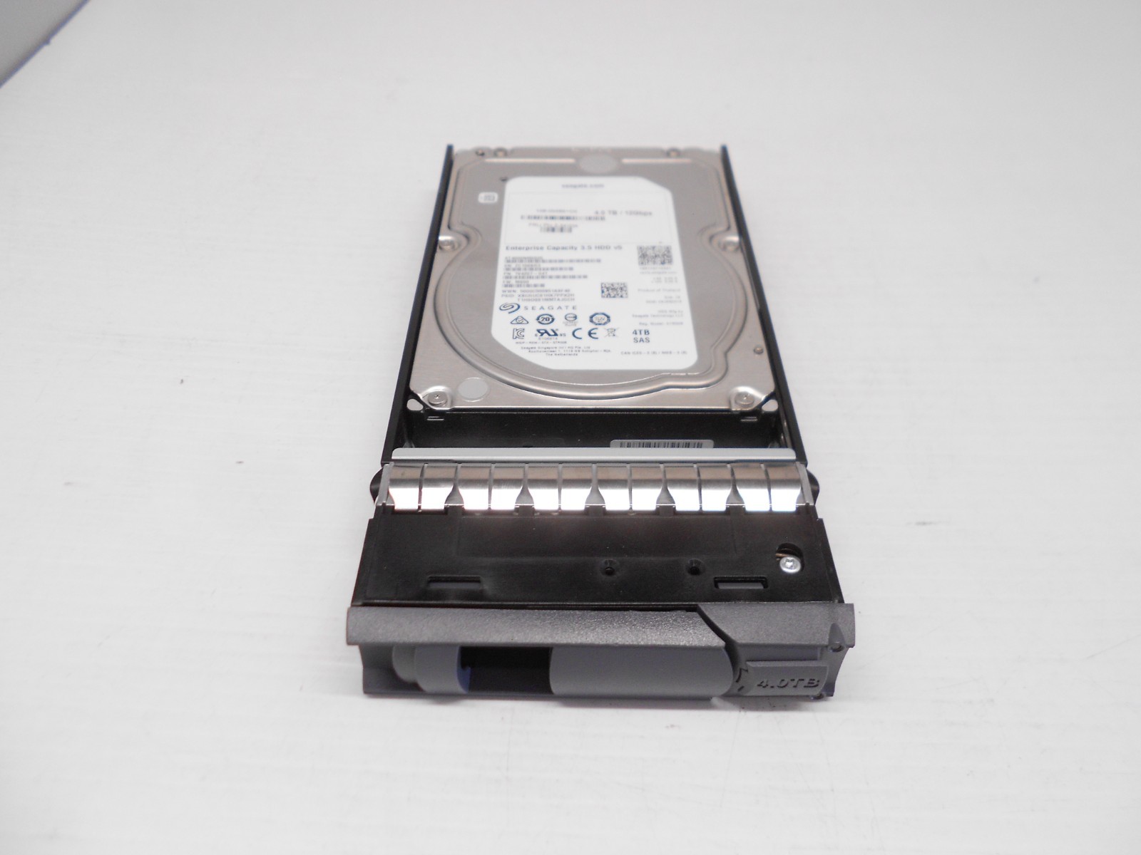 NetApp 4TB 12Gbs 3.5" SAS Hard Drive X336A-R6 108-00427 X336A DS4246 SP-336a-R6
