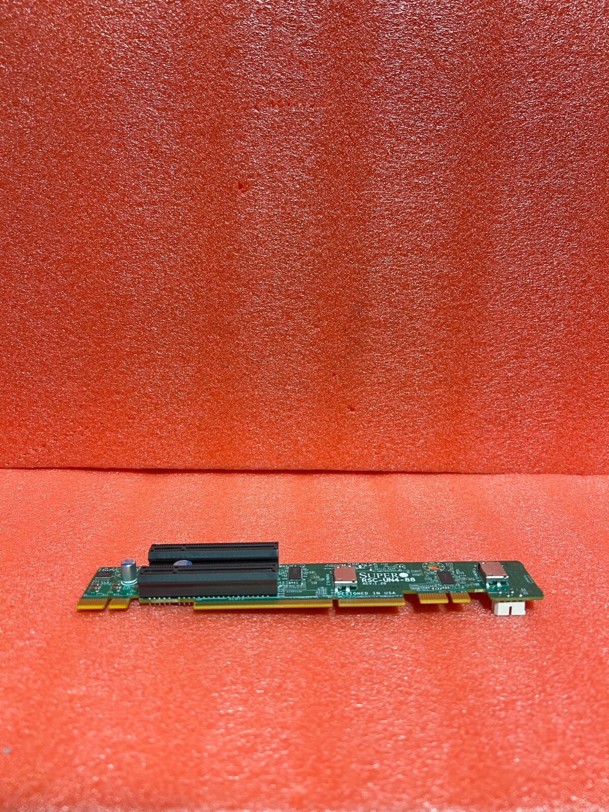 Supermicro RSC-UN4-88 1U LHS 2x PCI-E x8 Signal - 2x PCI-E x8 Output Riser Card
