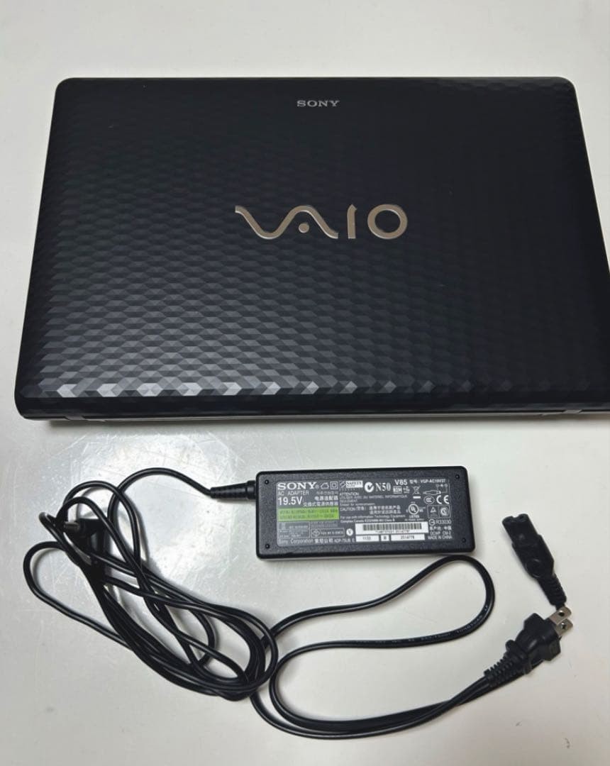 SONY VAIO VPCEH29FJ PCG-71B11N 15.5" Core i5 4GB 640GB HDD Win 7 Laptop Japan
