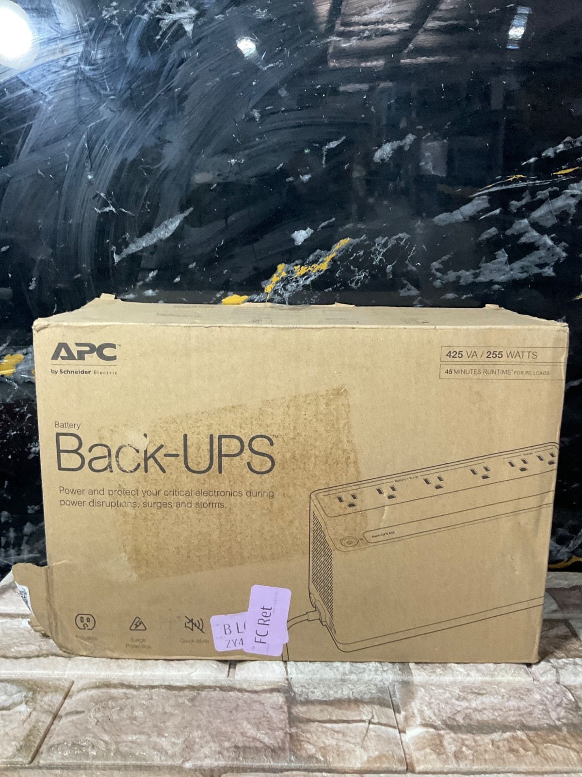 APC UPS 425VA/225W Battery Backup for Router, 6 Outlets
