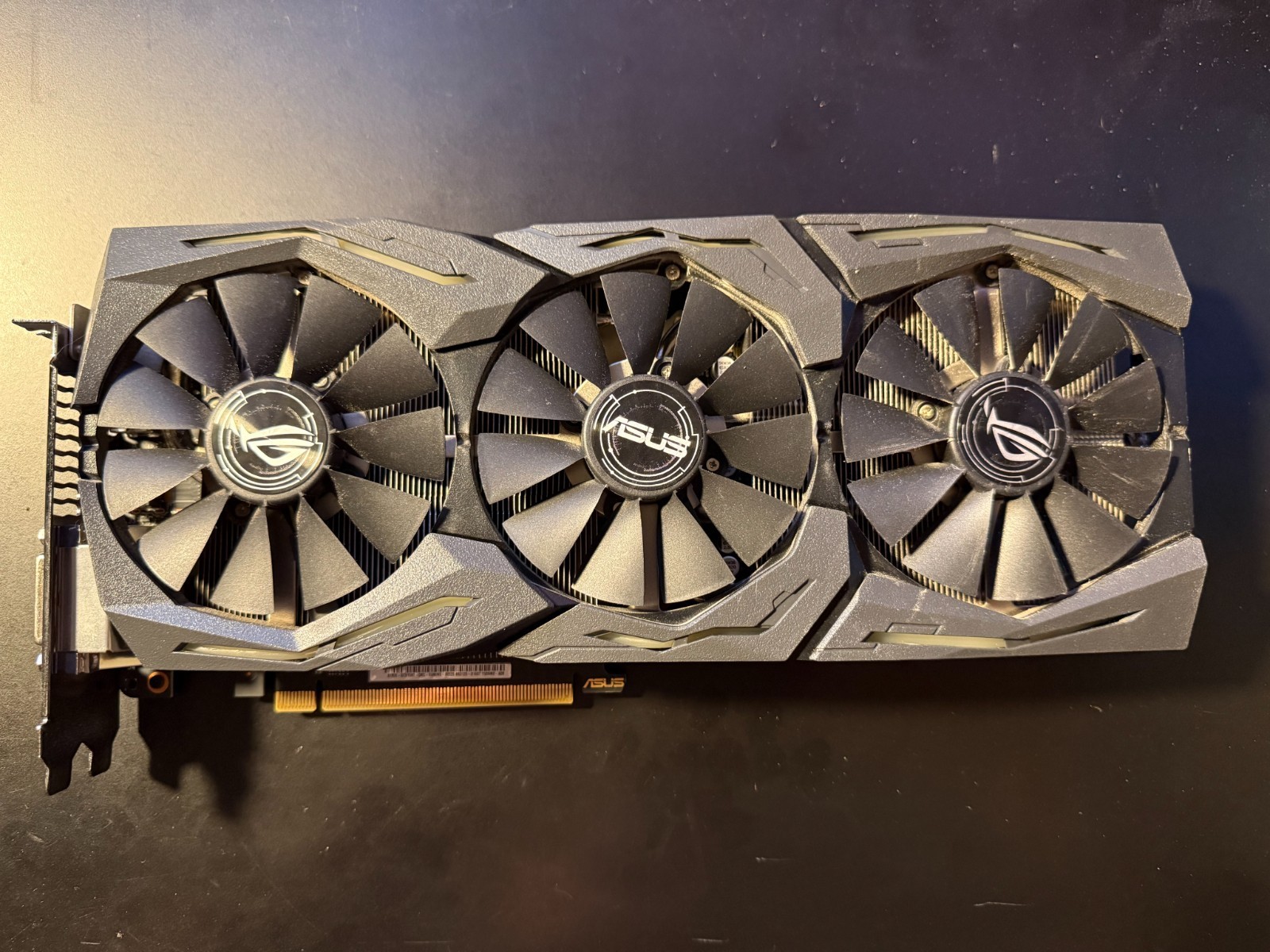 ASUS NVIDIA GeForce GTX 1080 8GB Rog GDDR5X Graphics Card...
