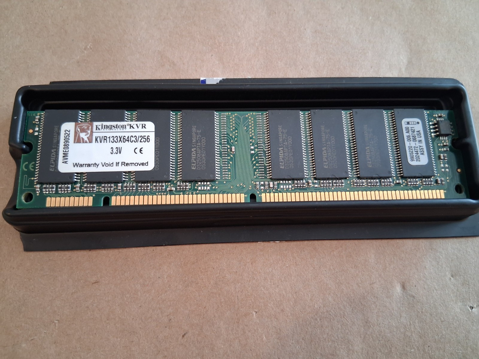 Kingston KVR133X64C3/256 256MB Desktop Memory