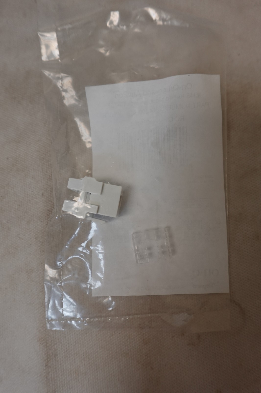 (6) ON-Q LEGRAND RJ45 CAT5E Keyed Modular Jack 364290-01 / 36429001 - White