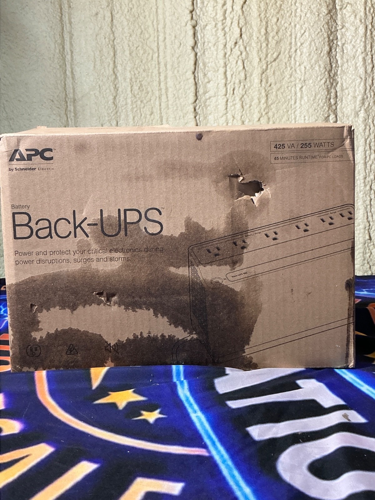 APC Back-UPS BE425M 425VA 255W 6-Outlet Surge Protection Black *NEW OPEN BOX