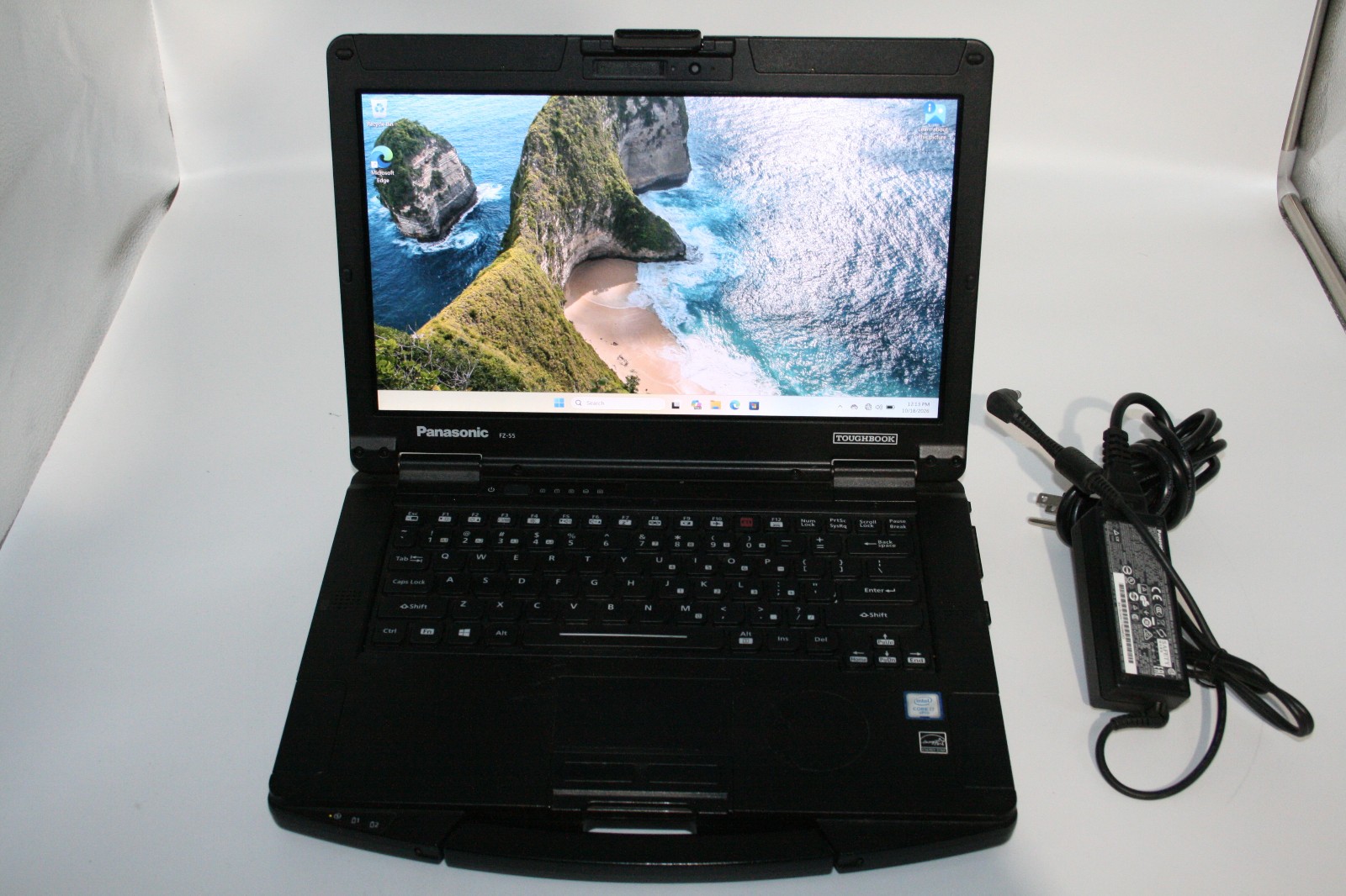 Panasonic FZ-55 Toughbook MK1 i7-8665U Rugged Touchscreen Laptop - READ