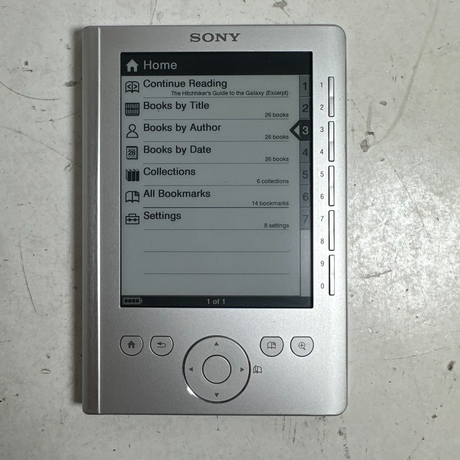Sony Reader Pocket Edition PRS-300 Silver 5" Screen Digital eBook Reader