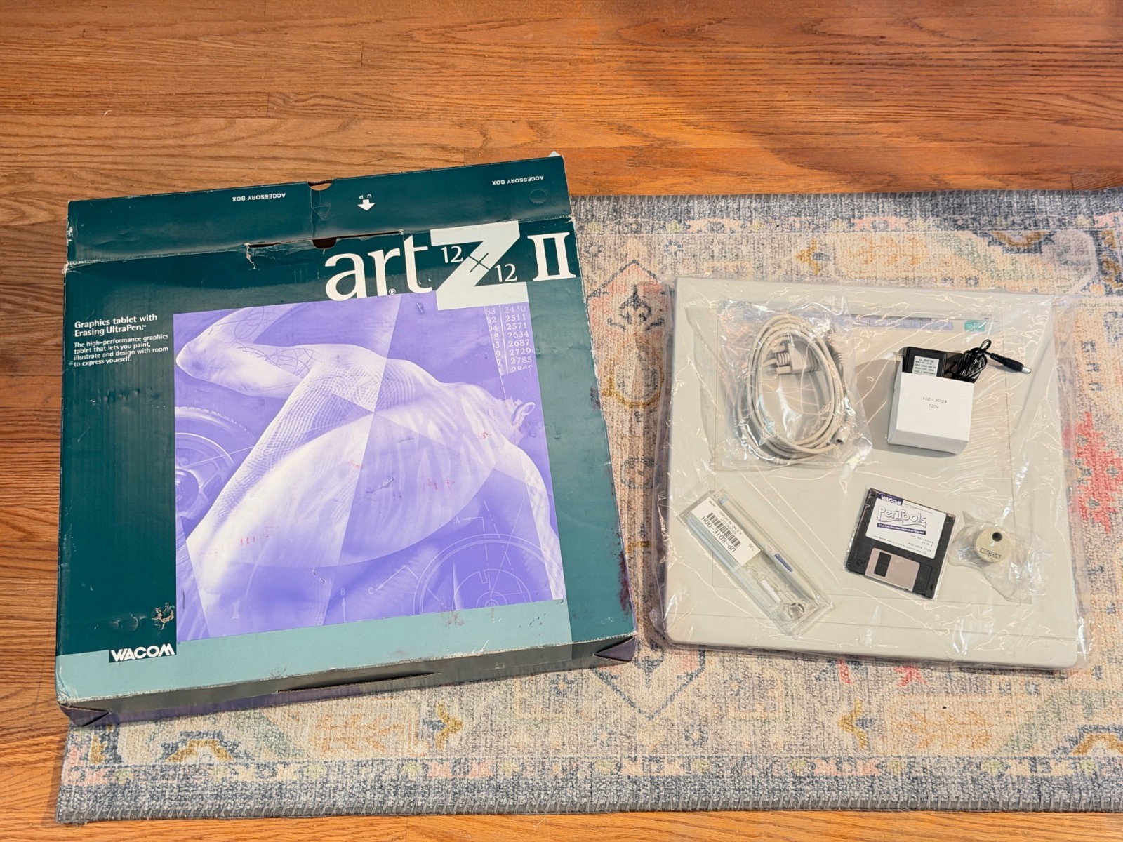 *CIB* NEW Vintage Wacom ArtZ II 12 x 12 Graphics Tablet  UD-1212-R  APPLE MAC