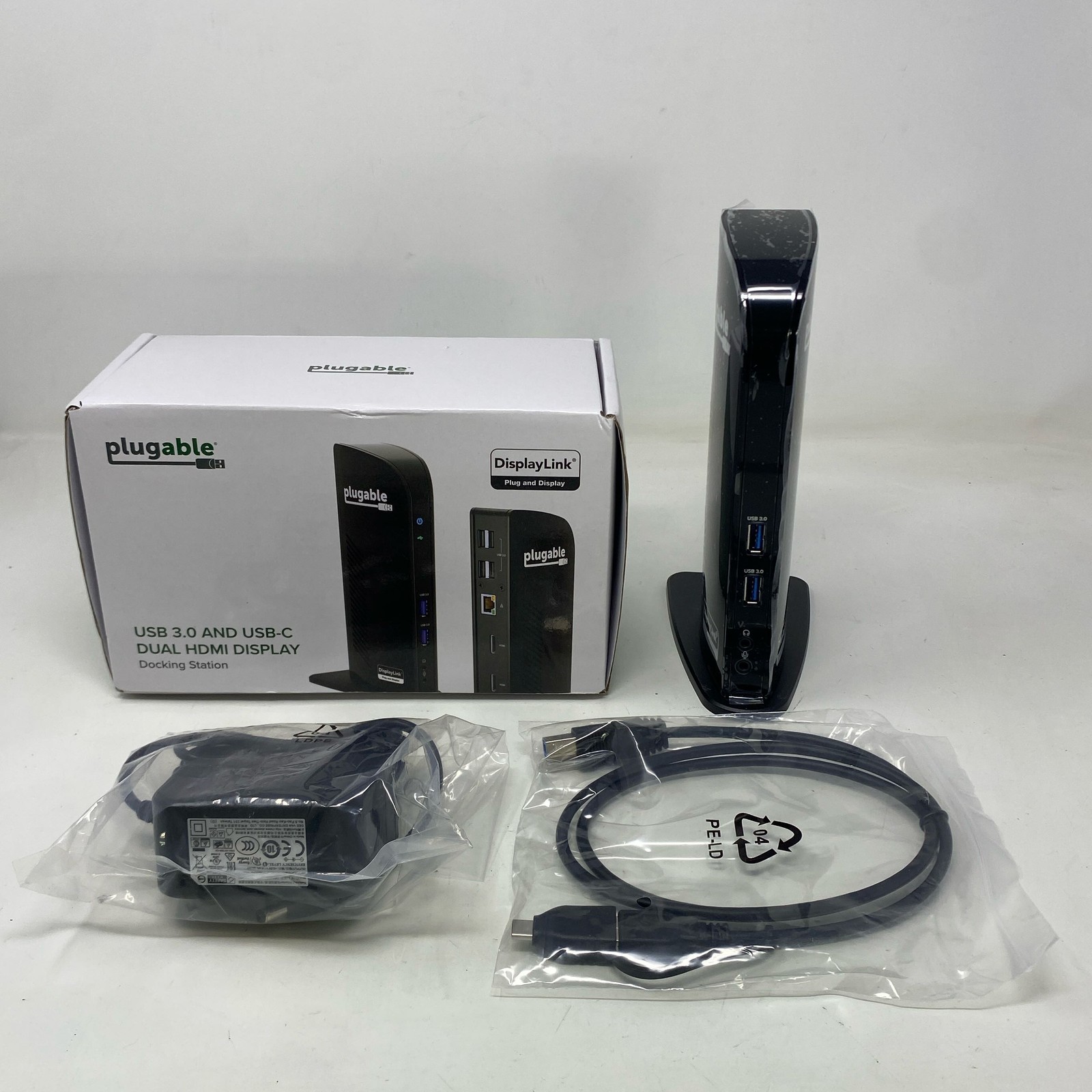 Plugable UD-3900 Dual HDMI Docking Station Black USB 3.0/USB-C