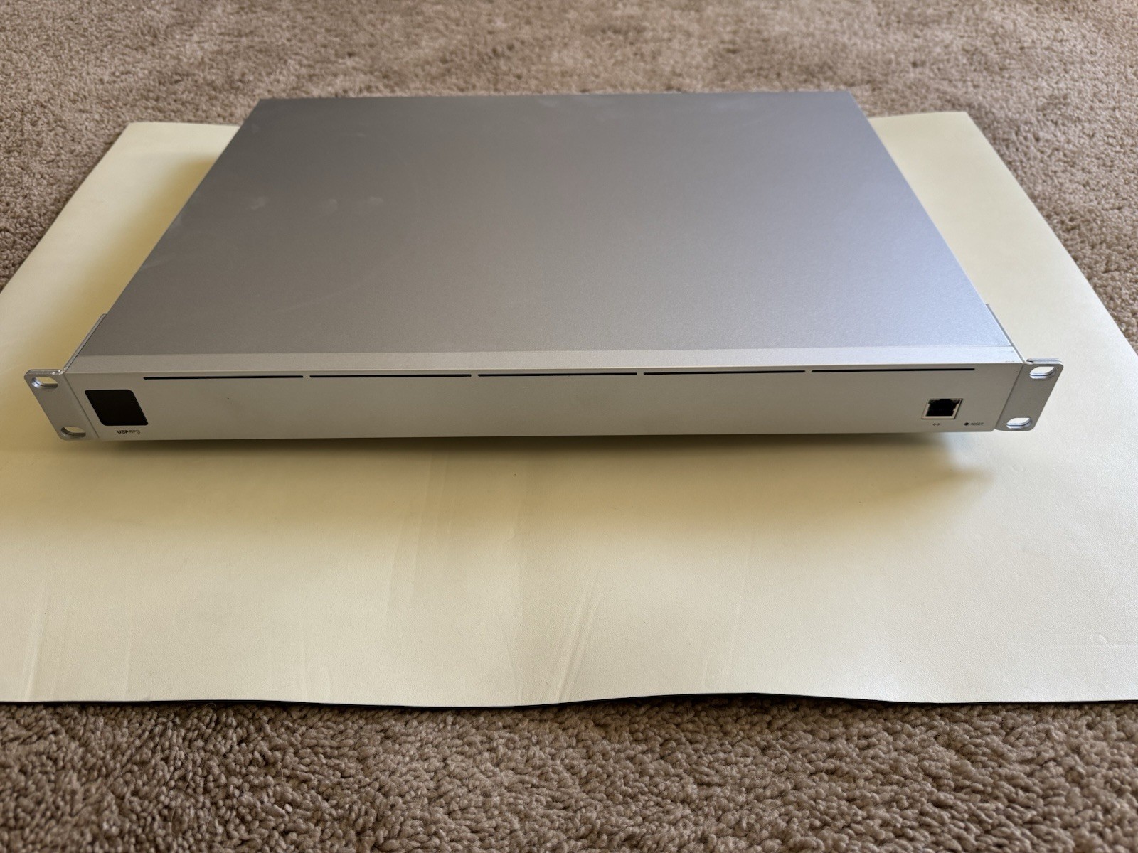 UNIFI REDUNDANT POWER SYSTEM USP-RPS | TESTED USED