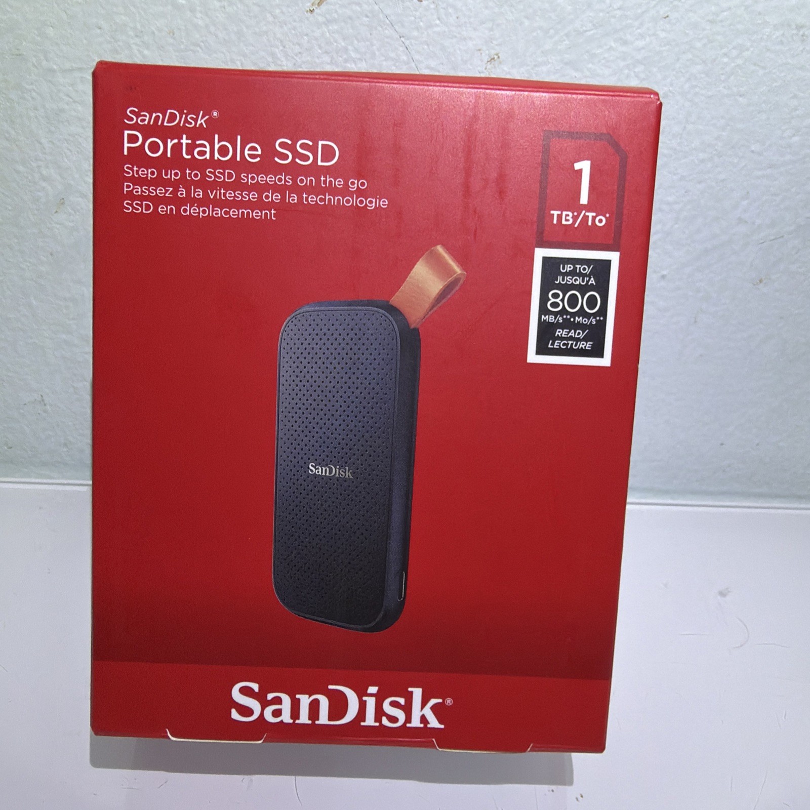 NEW Sandisk PORTABLE Hard Drive 1TB SSD SDSSDE30-1T00-G25 1TB SDSSDE30-1T00-G25