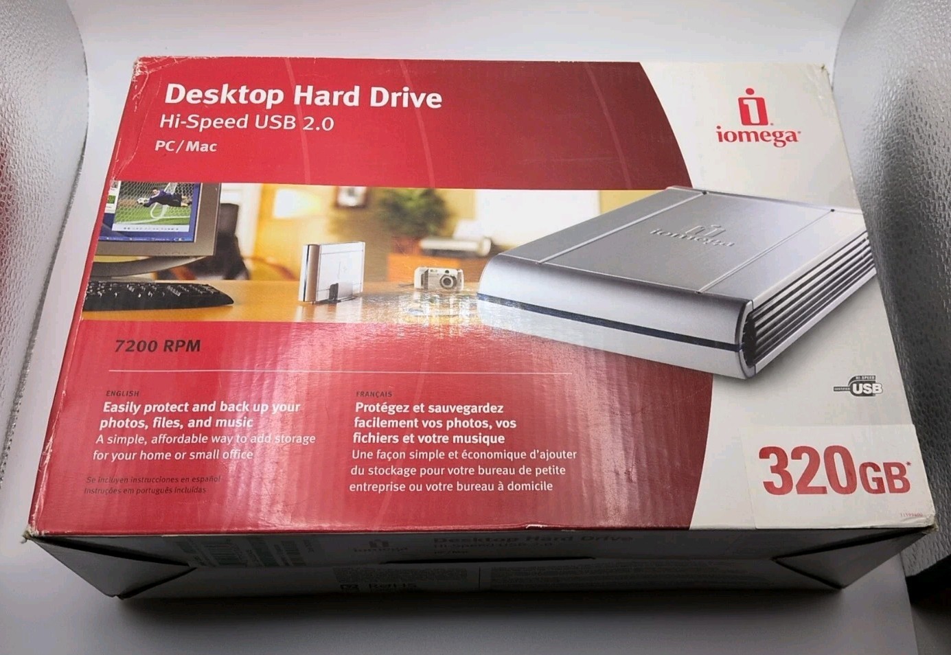 Iomega Desktop Hard Drive, 320 GB 7200 RPM Hi-Speed USB 2.0 Pc/Mac New Open Box