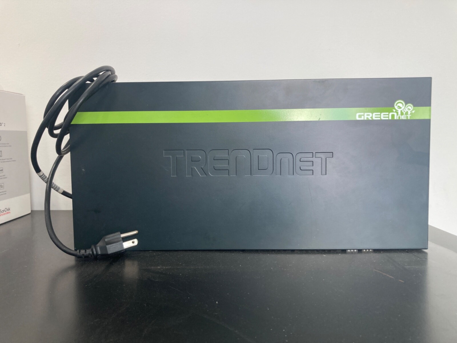 TRENDNET Ethernet Switch, 28 Port TPE-2840WS