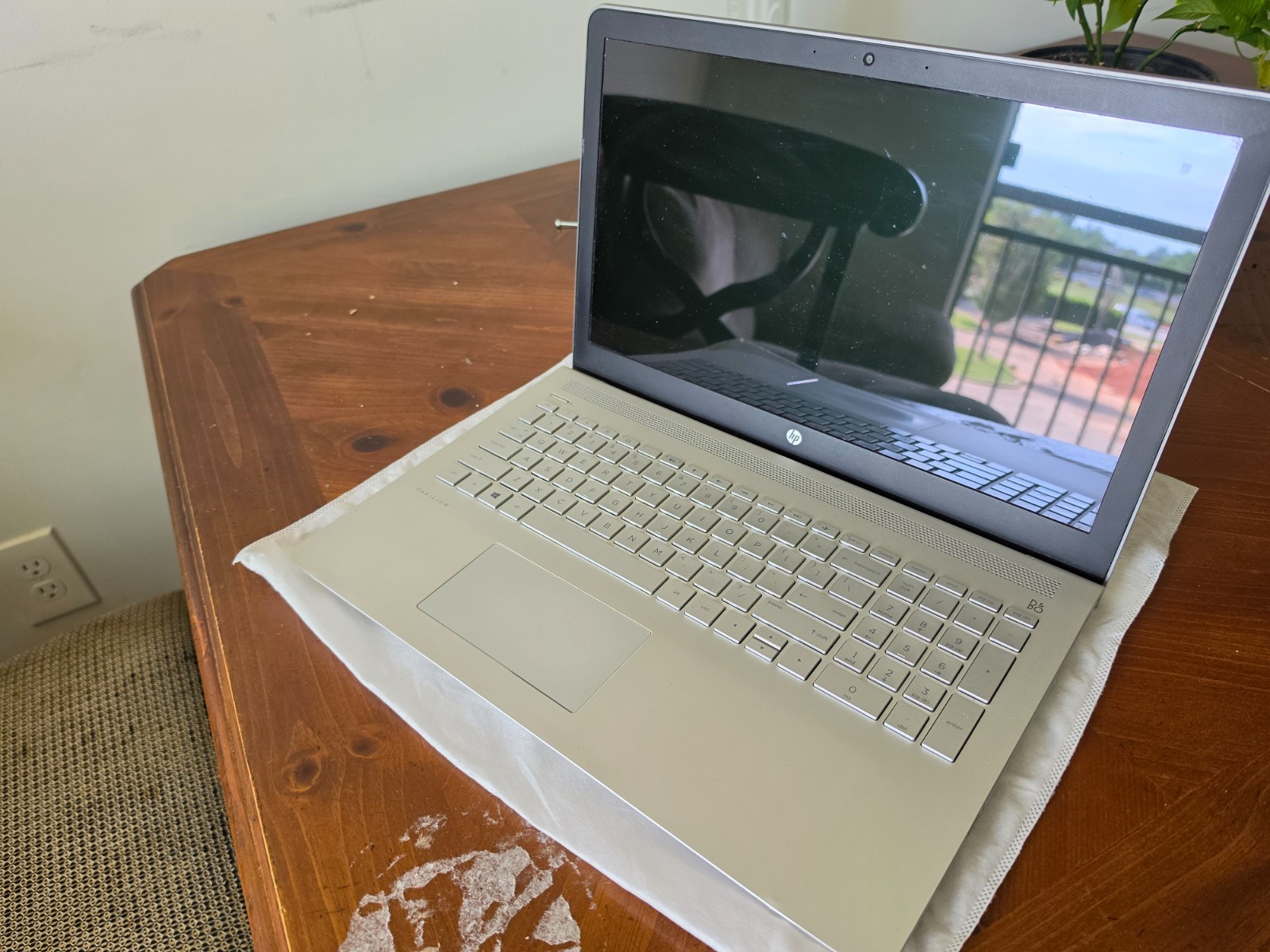 HP-HP- SONY laptop computers touch screen used windows 10