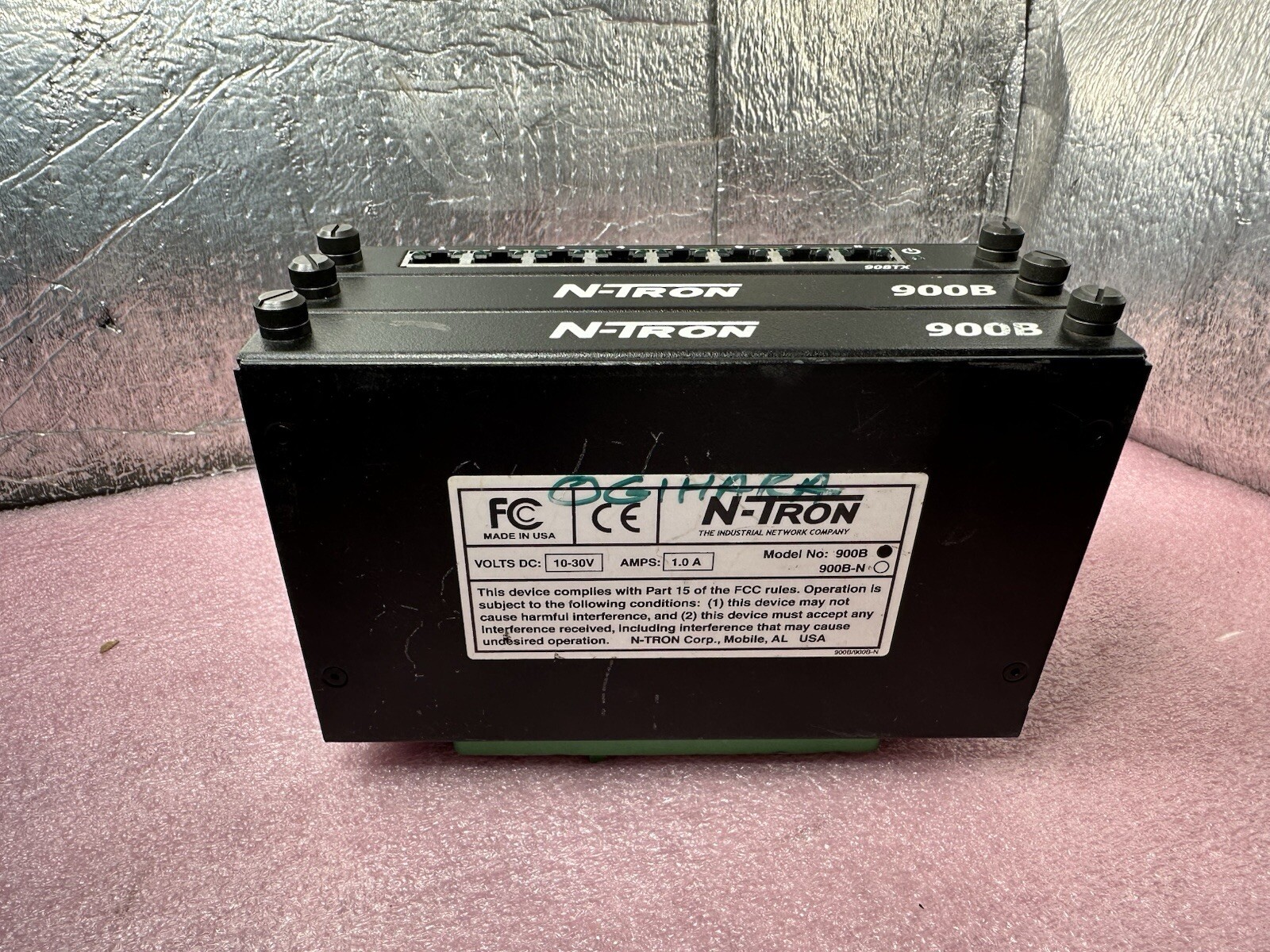 N-TRON 900B 8-PORT ETHERNET SWITCH ETHERNET AND COMMUNICATION MODULE