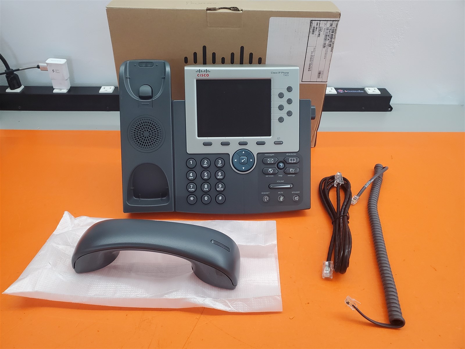 ⭐️⭐️⭐️⭐️⭐️ Cisco CP-7965G IP Phone 7965 Color Display