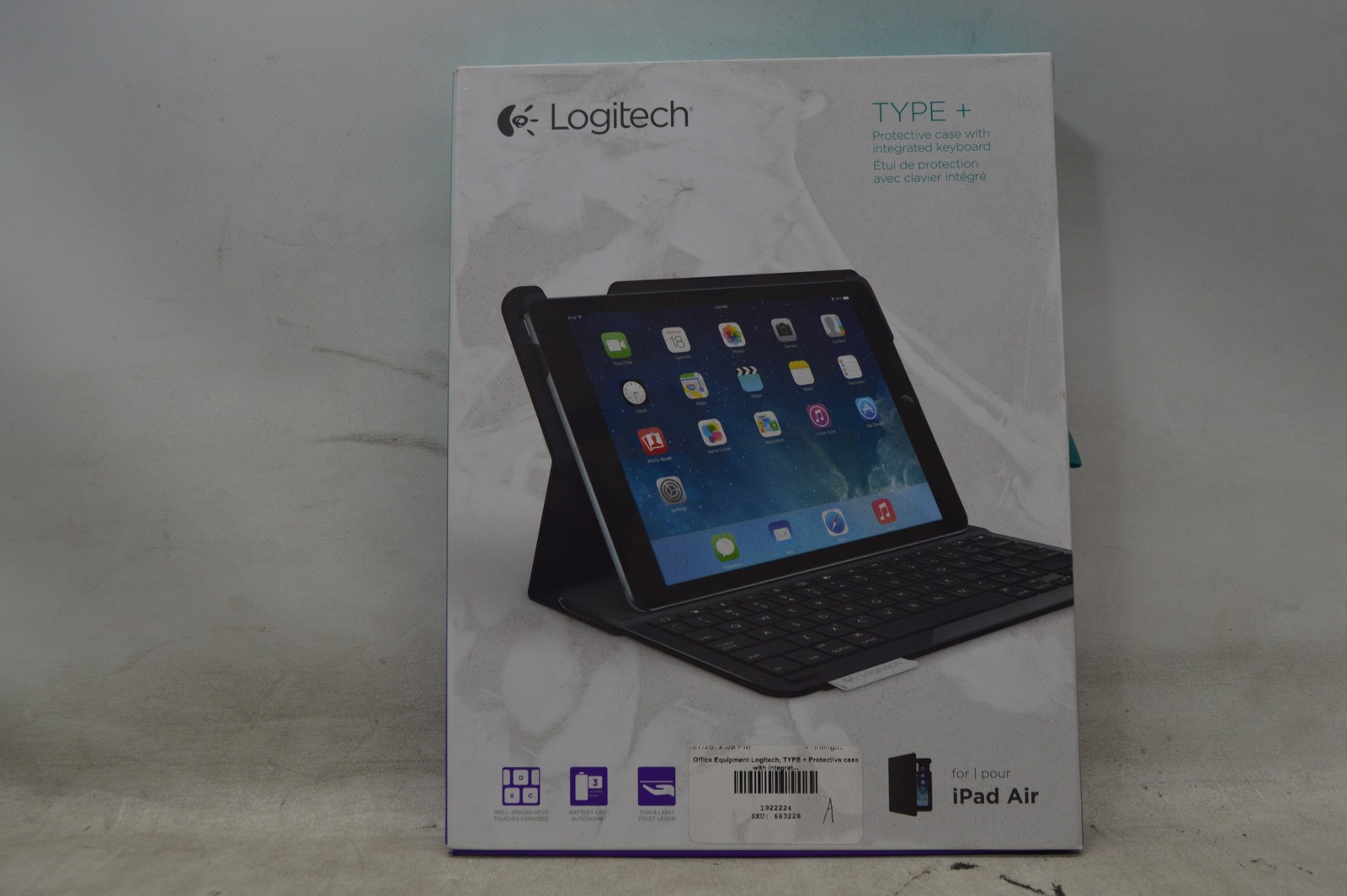 Logitech TYPE + Protective case with integrated keyboard *New Unused*