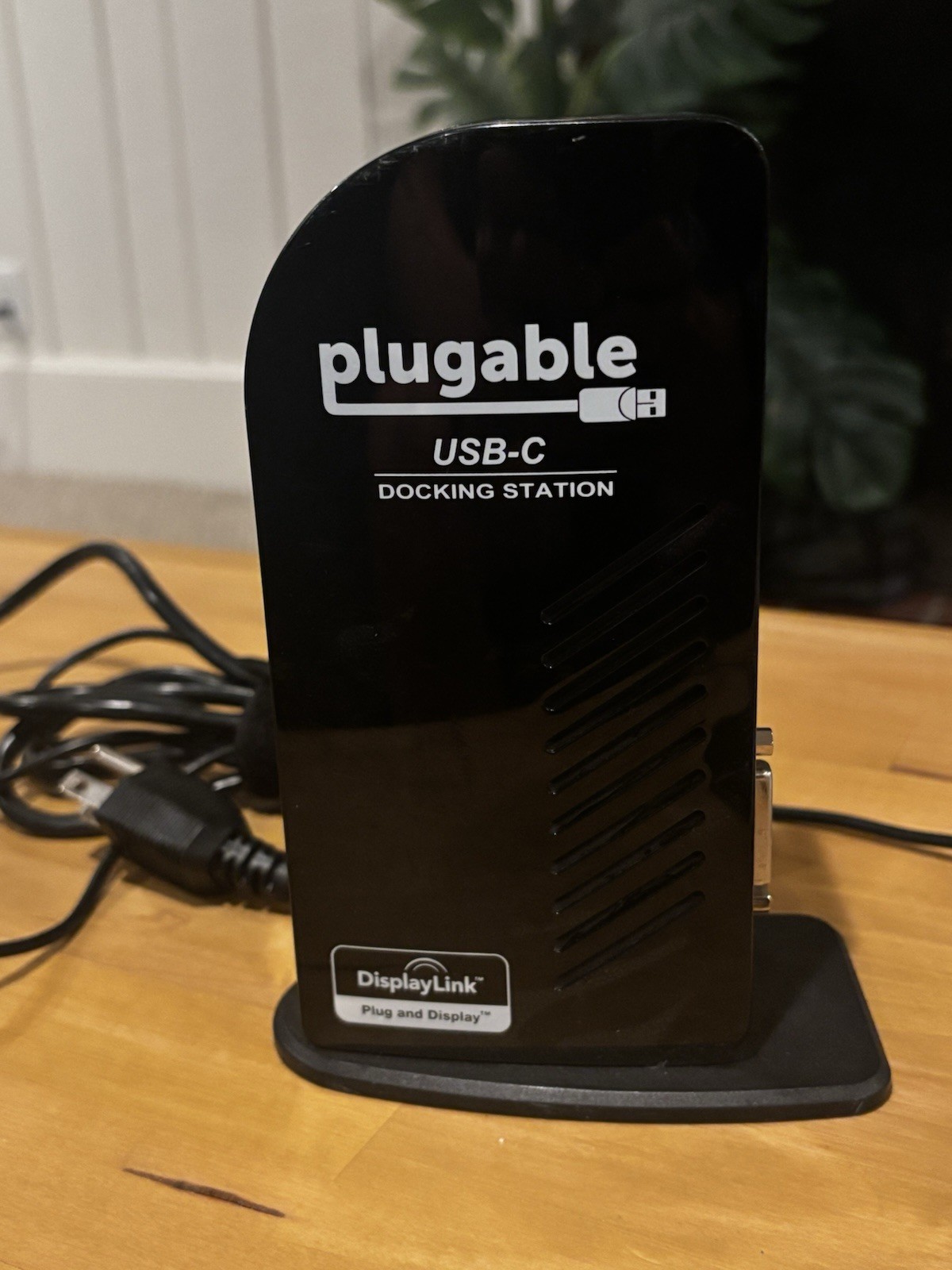Plugable Docking Station USB-C 100W Computer Charging