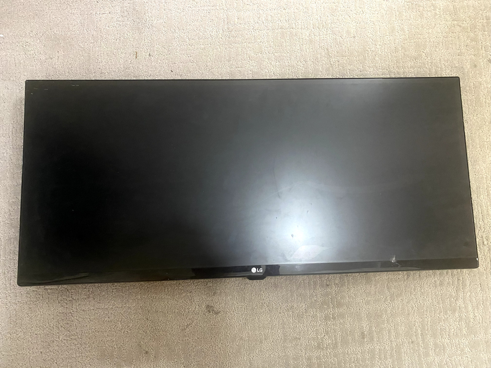 LG 34UM58-P 34" 2560 x 1080 Full HD IPS Monitor *No AC Adapter, No Stand Broken 