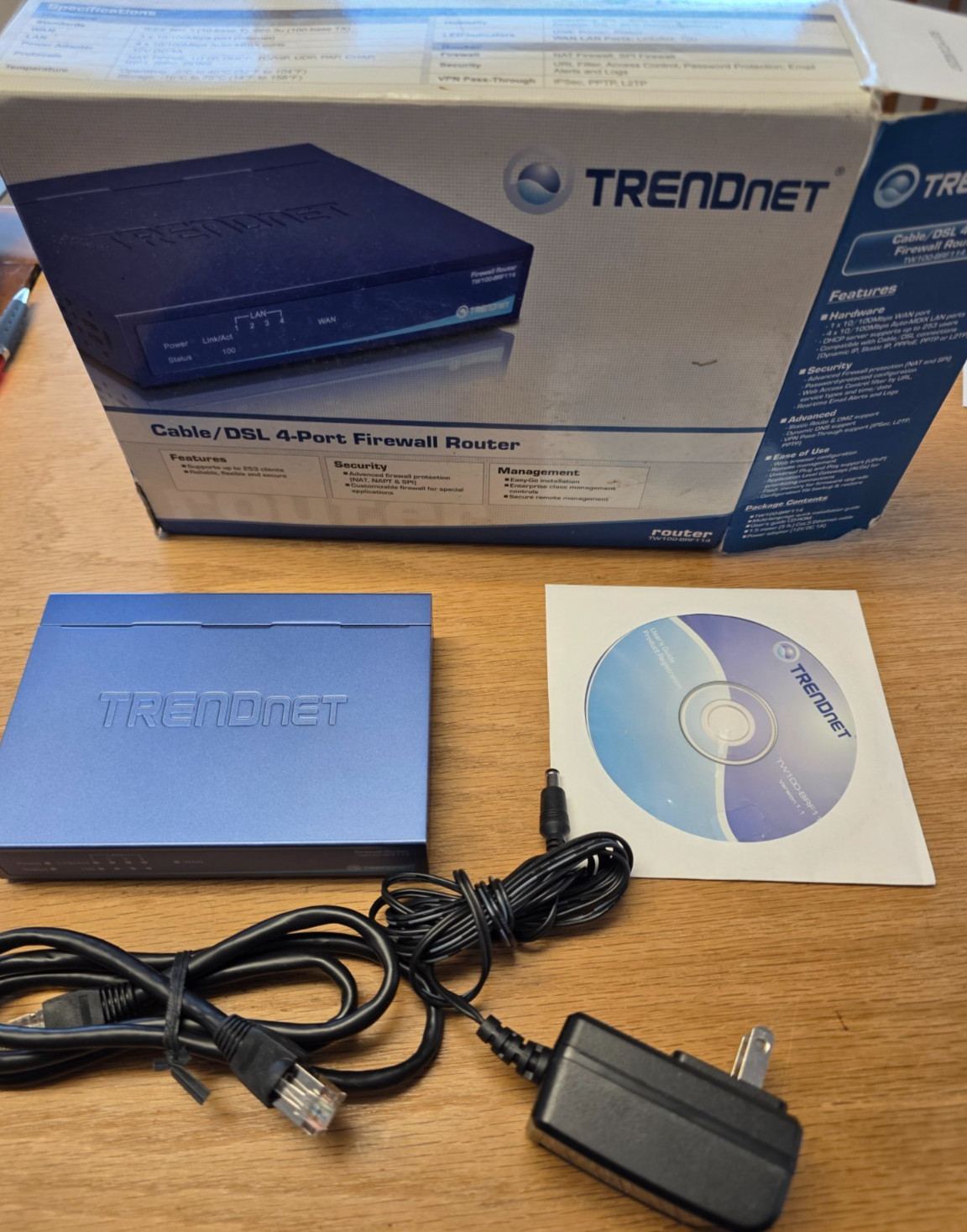 NIB TRENDNet TW100-BRF114 Cacle/DSL 4-Port Firewall Router NOS