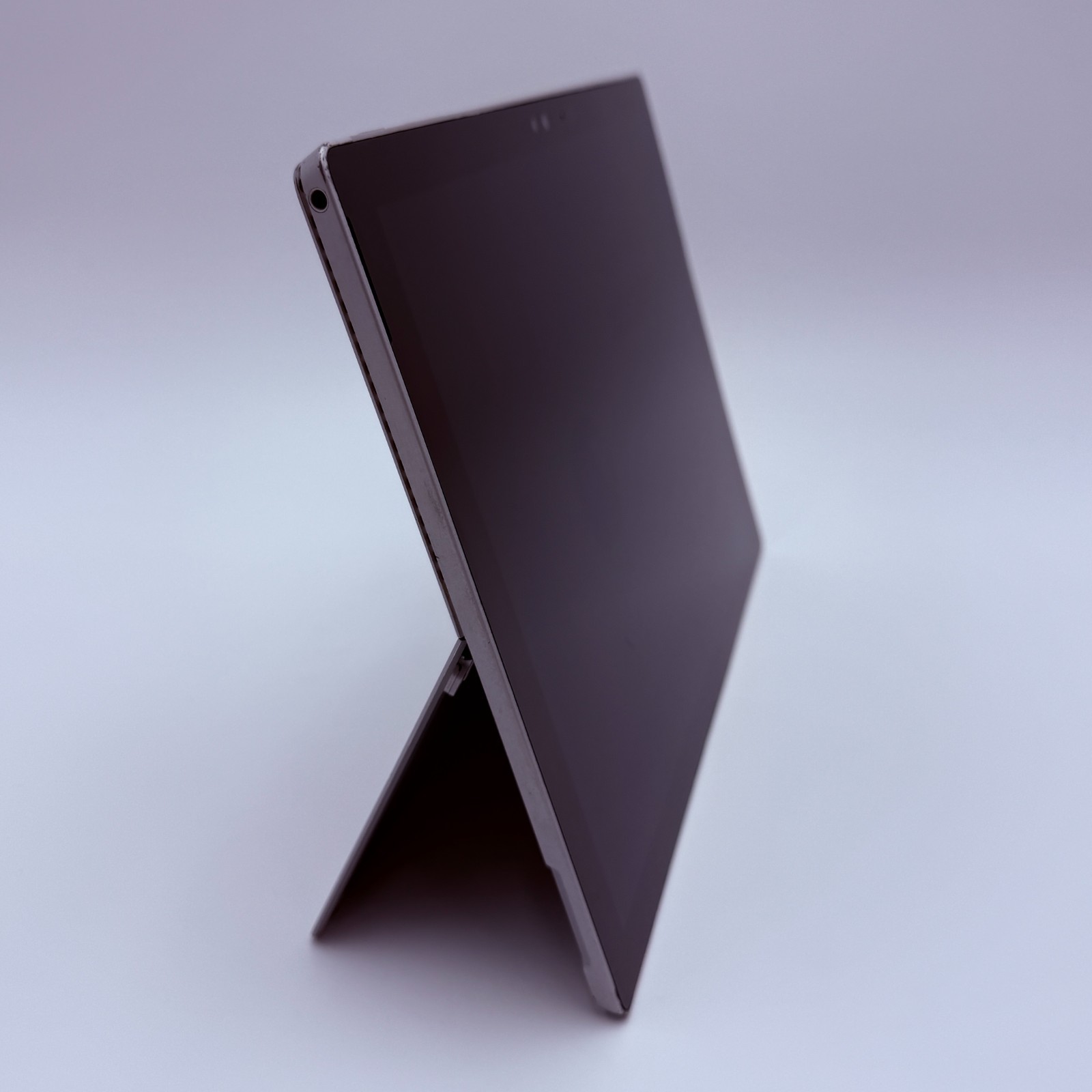 Microsoft Surface Pro 4 1724 12.3" i5-6300U 2.40GHz 8GB RAM 256GB SSD W11P Good