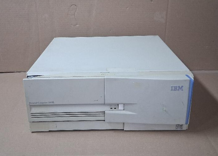 VINTAGE IBM Personal Computer 300XL P II-233 Mhz Intermittent AS-IS PARTS