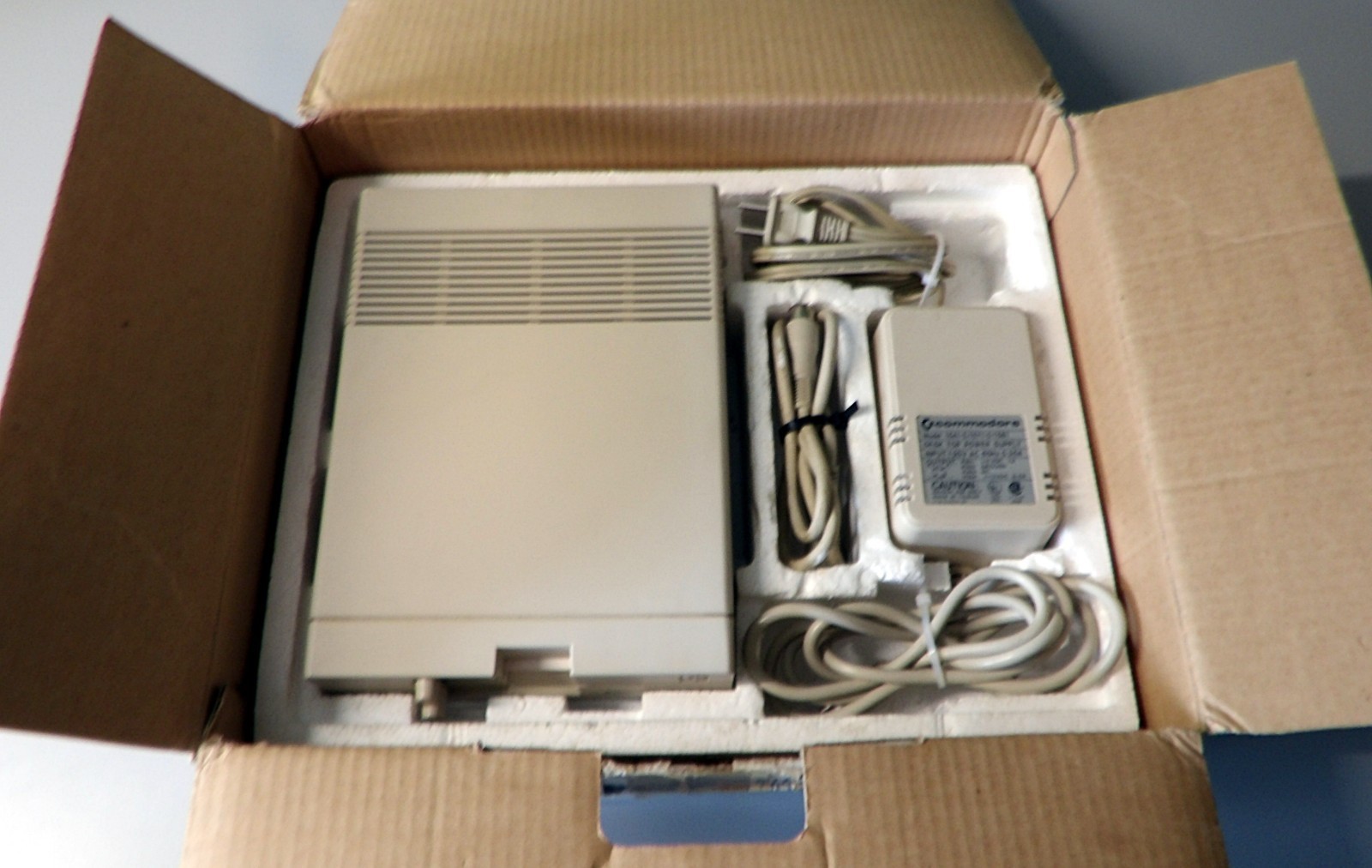 Commodore 1541-ii disk drive