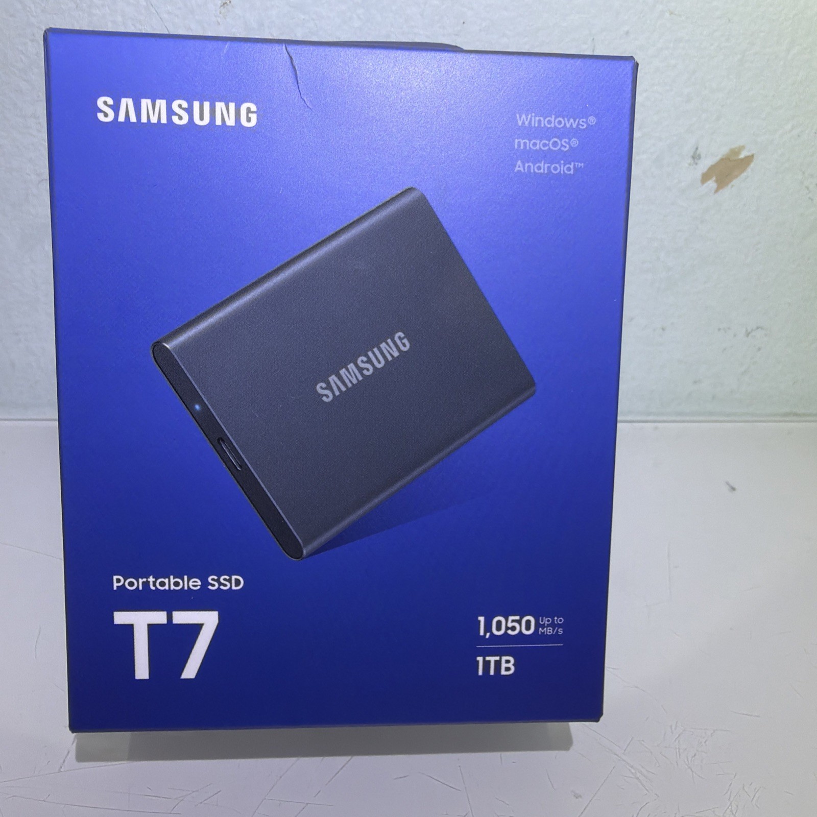Samsung Portable SSD T7 1TB Model: MU-PC1T0T-Open box