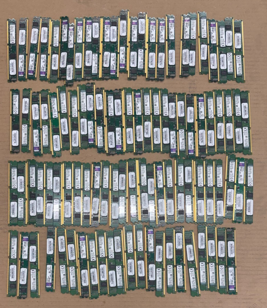 MISC. Kingston Memory 4GB DDR RAM (LOT OF 100)